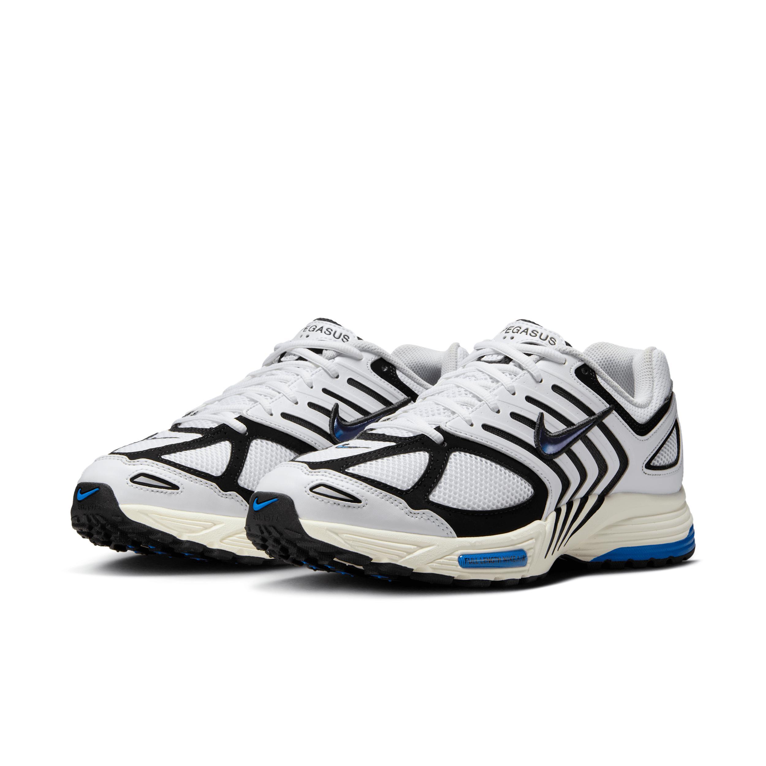 Nike Men's Air Pegasus 2005 Shoes Product Image