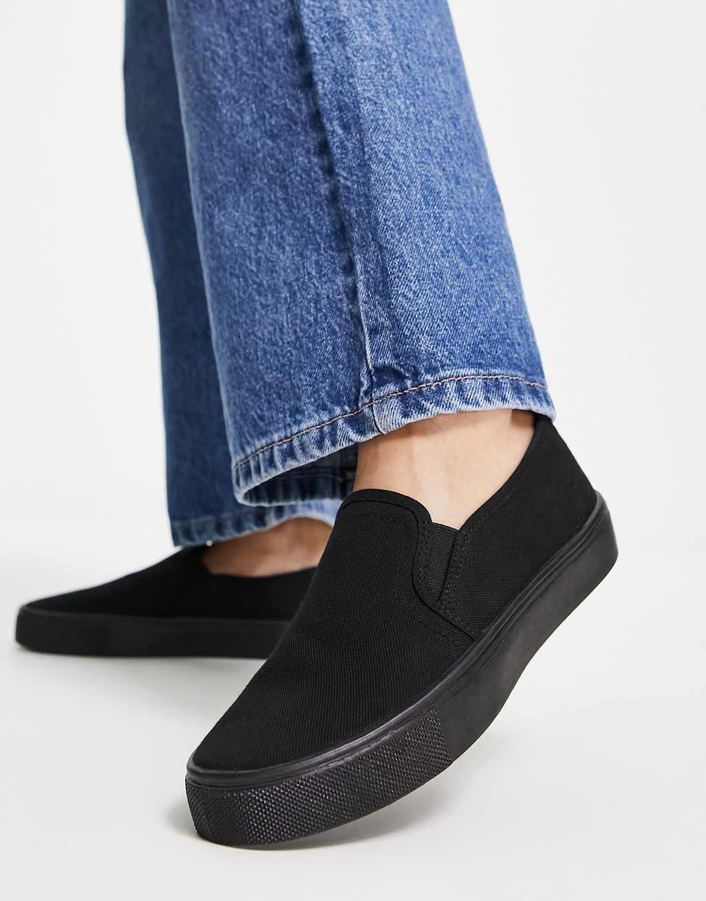 ASOS DESIGN Lake bow pointed ballet flats Product Image