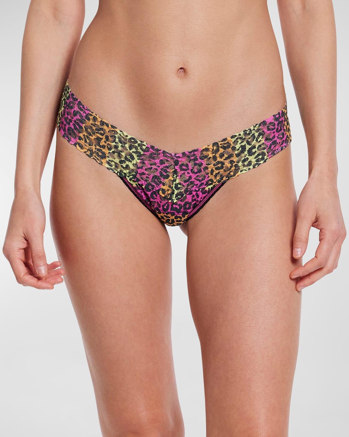 Signature Lace Low Rise Printed Thong Product Image