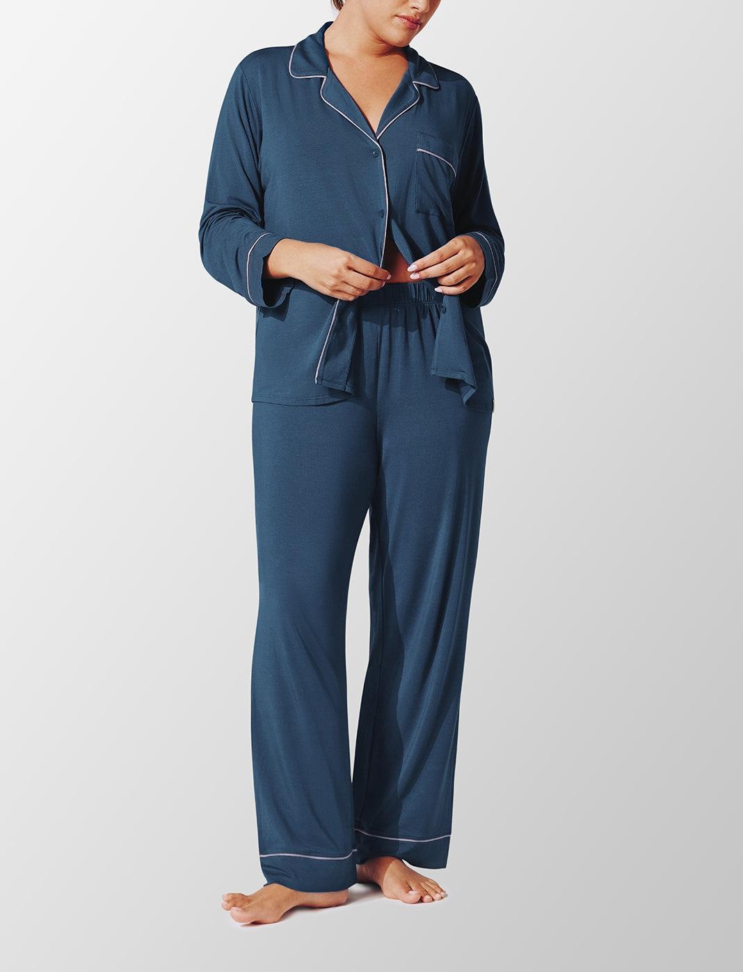 WonderKnit™ Classic Pajama Set Product Image