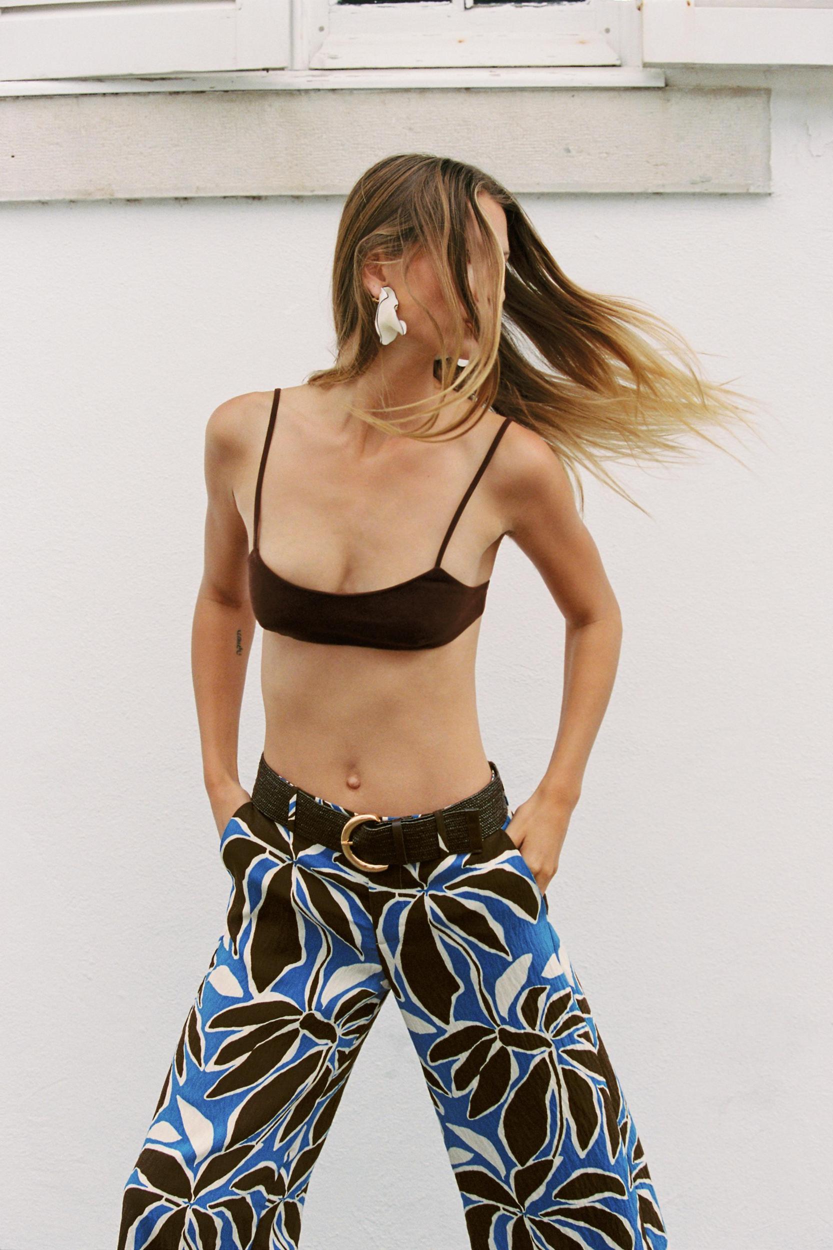 FLORAL PRINT WIDE LEG PANTS Product Image