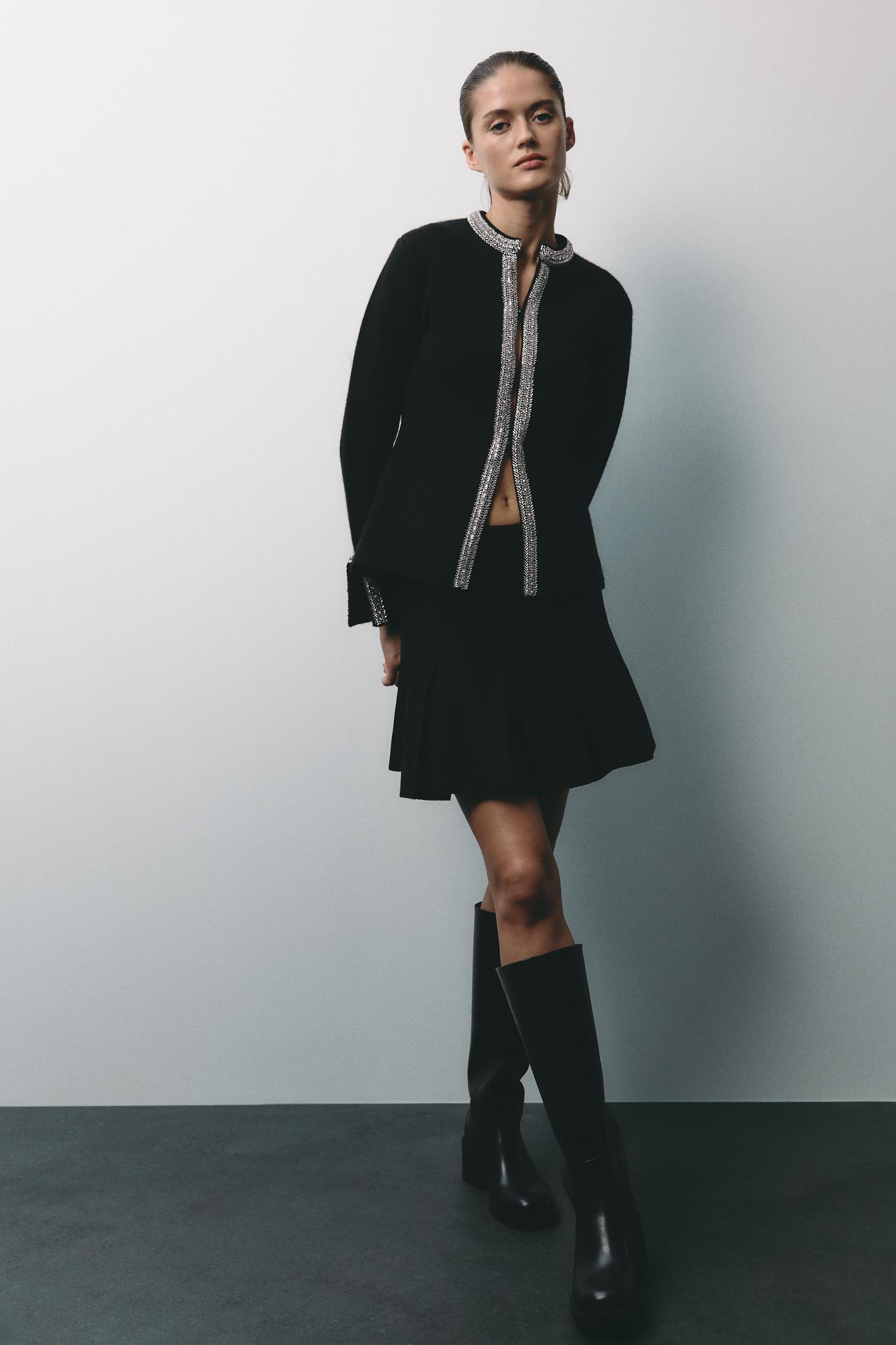 WIDE HEELED BOOTS Product Image