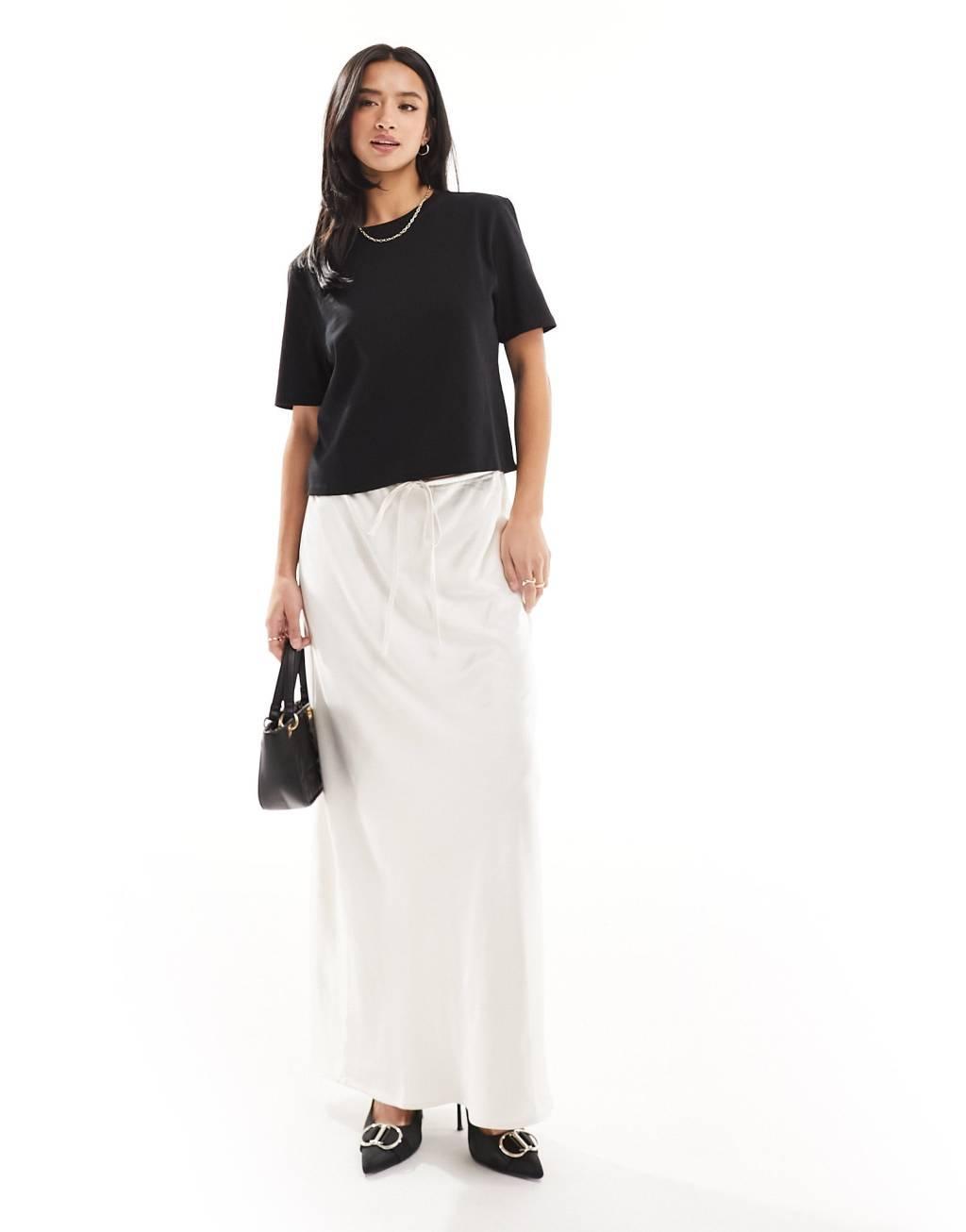 4th & Reckless Petite exclusive satin drawstring waist maxi skirt in cream Product Image