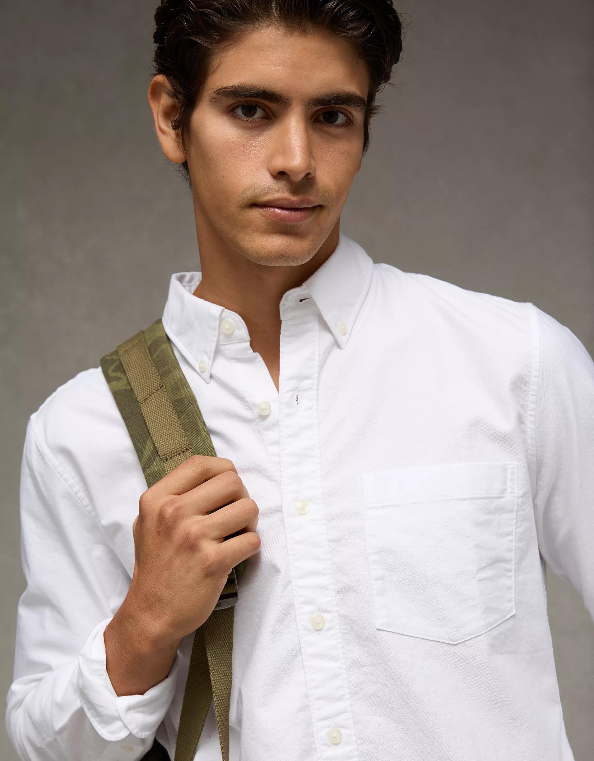 AE Everyday Slim Fit Oxford Button-Up Shirt Product Image