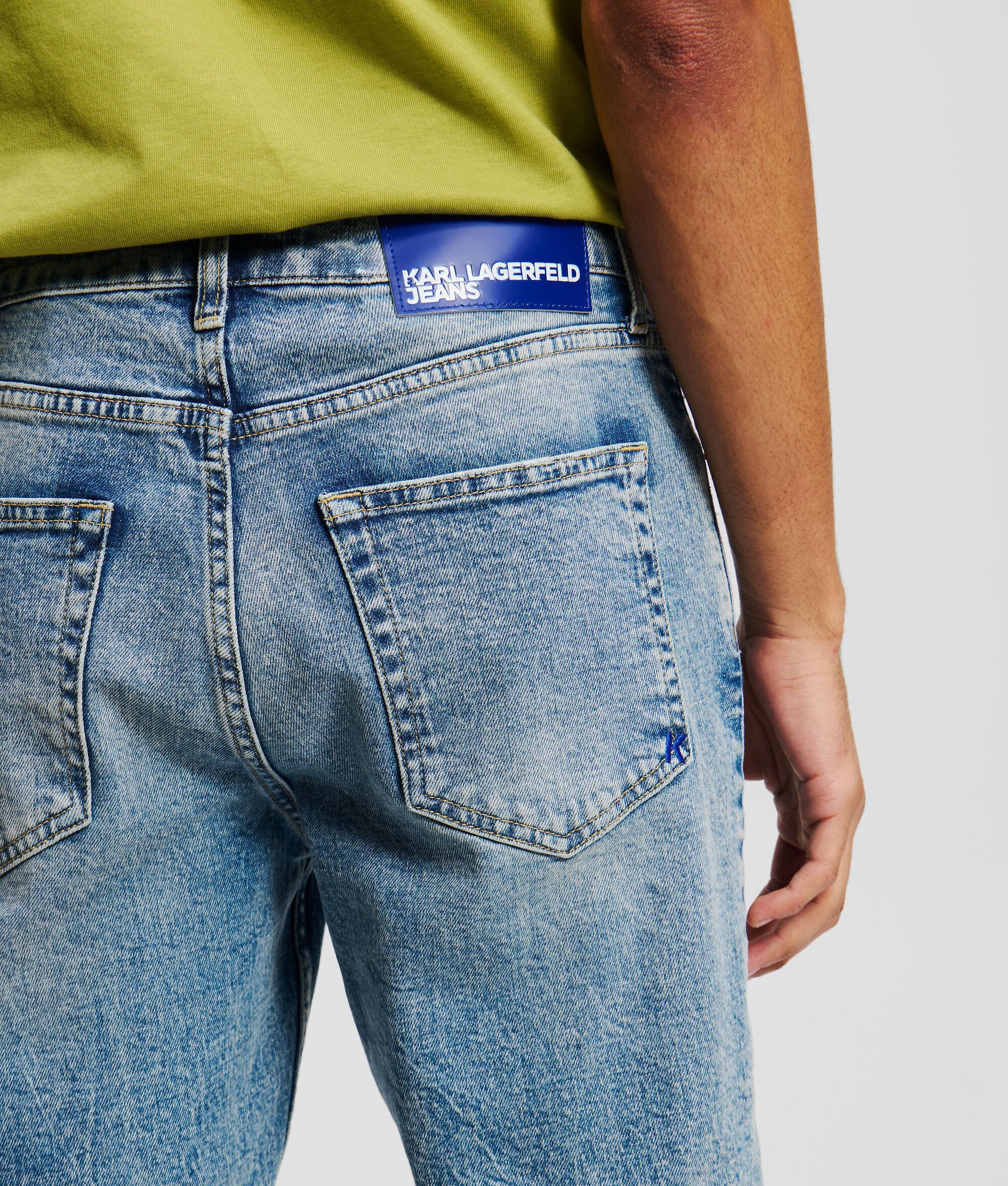 SLIM JEANS Product Image