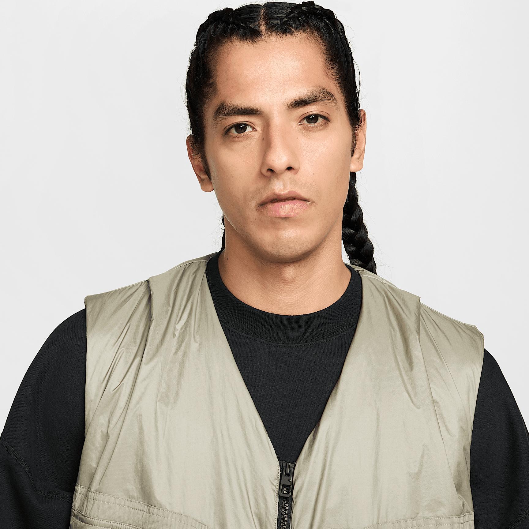 Nike Mens Tech Woven Vest | HM4262-010 Product Image