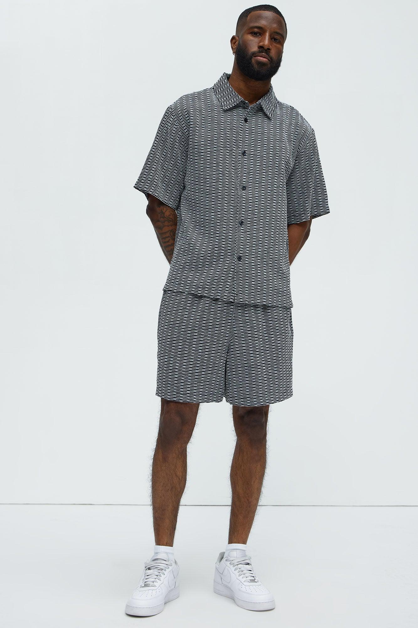 Textured Chenille Pattern Button Up Shirt - Black/White Product Image