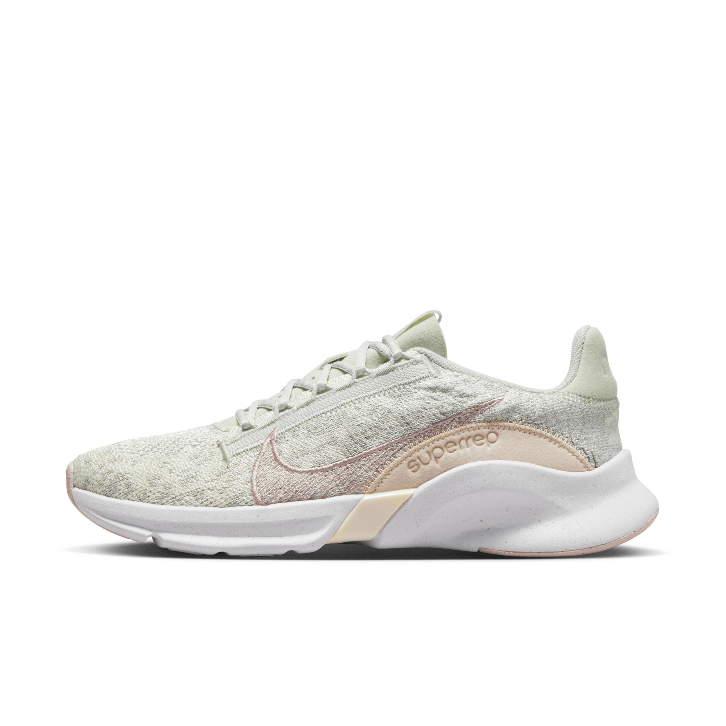 Nike Women's Tech Hera Shoes Product Image