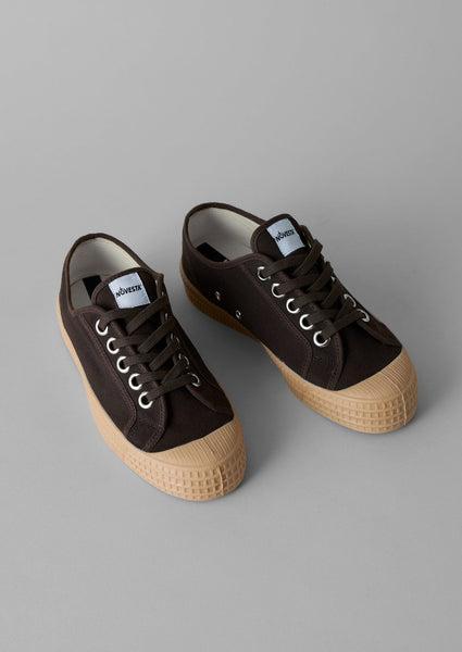 Novesta Star Master Plimsolls | Dark Brown Product Image