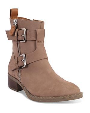 Gentle Souls Womens Brena Zip Booties Product Image