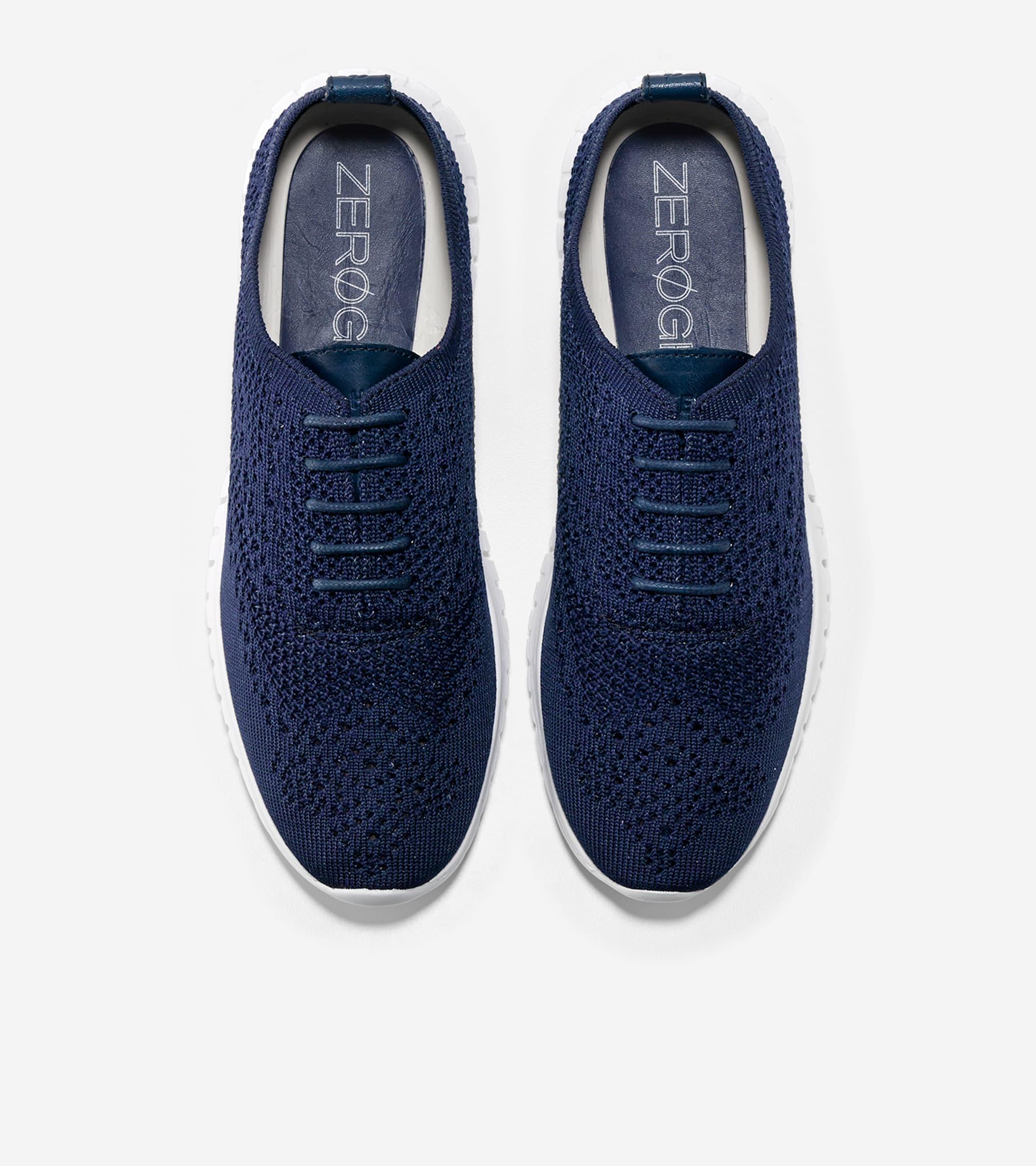 Women's Signature Packable Hooded Rain Jacket Product Image