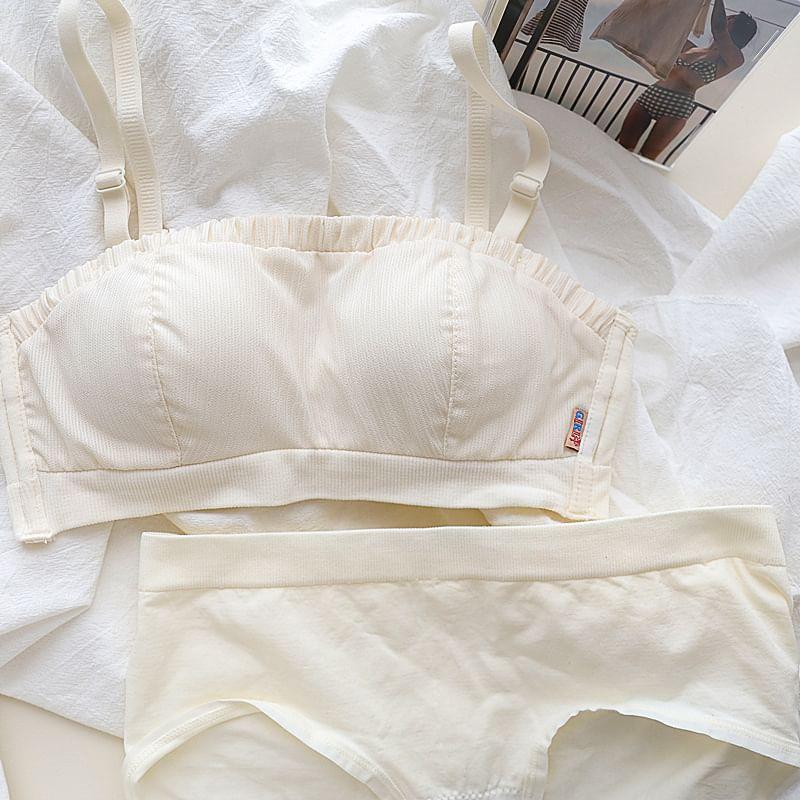 Plain Frill Wireless Bra / Panty / Set Product Image