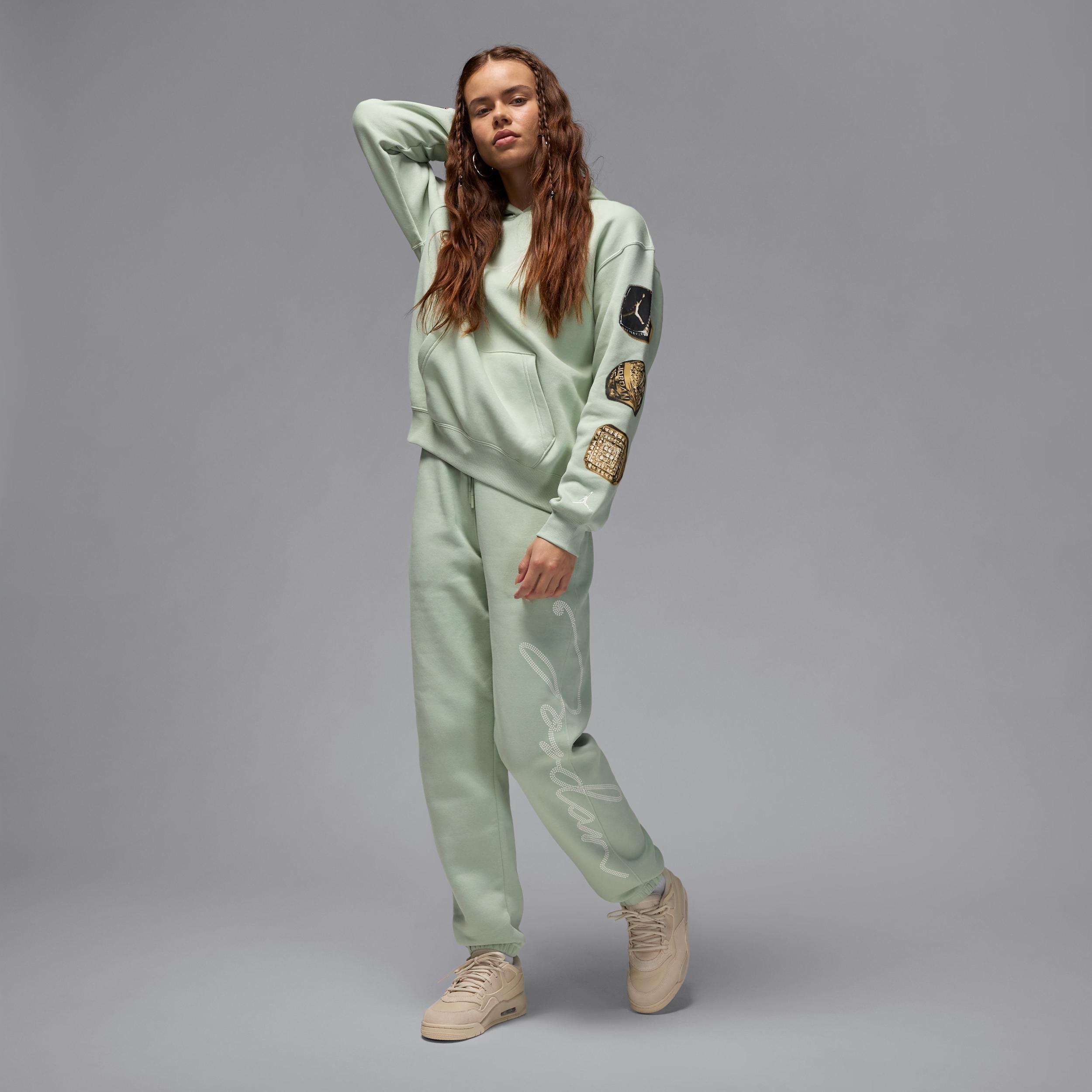 Women's Jordan Brooklyn Fleece Graphic Pants Product Image
