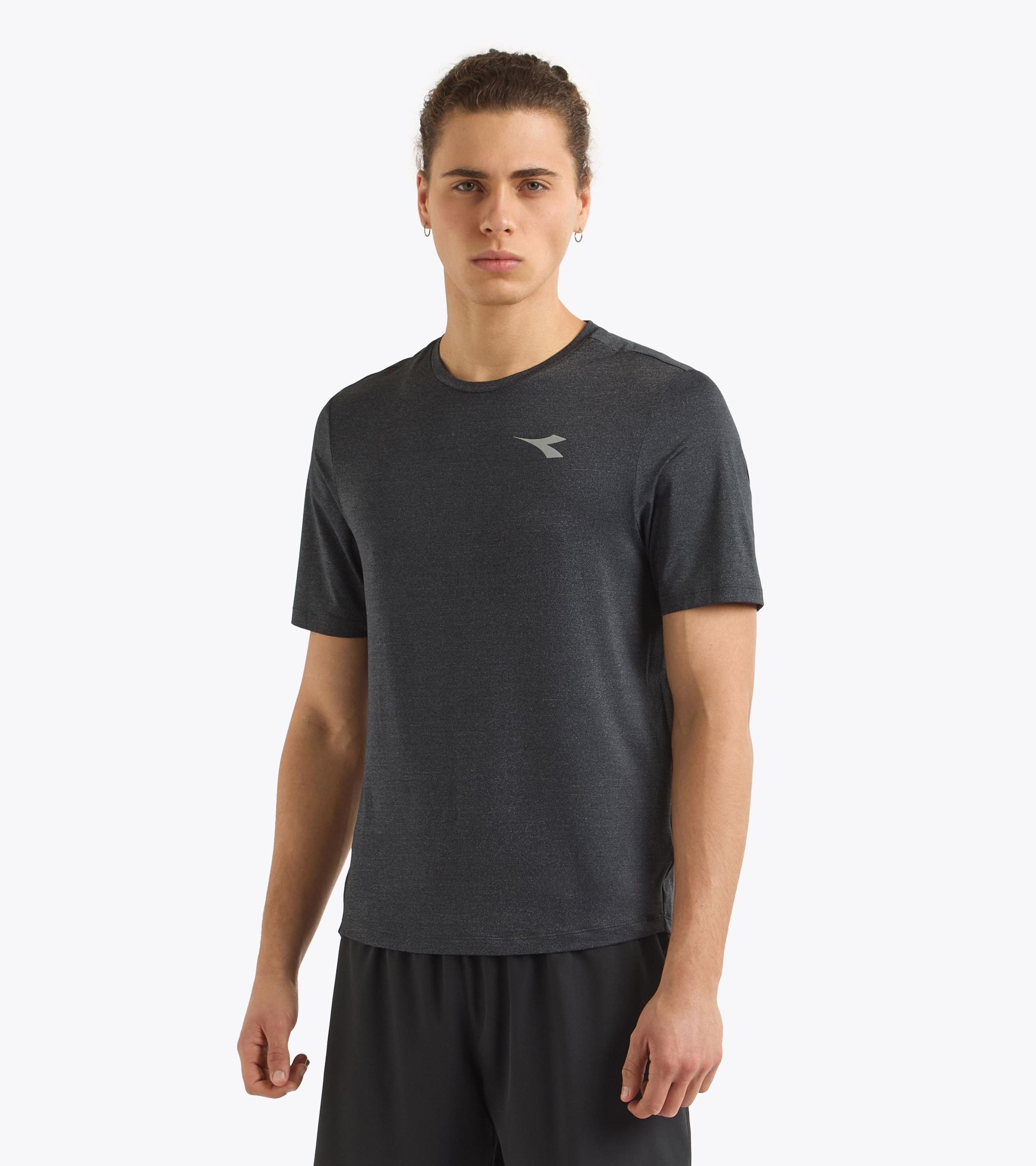 SS T-SHIRT TECH RUN CREW Product Image