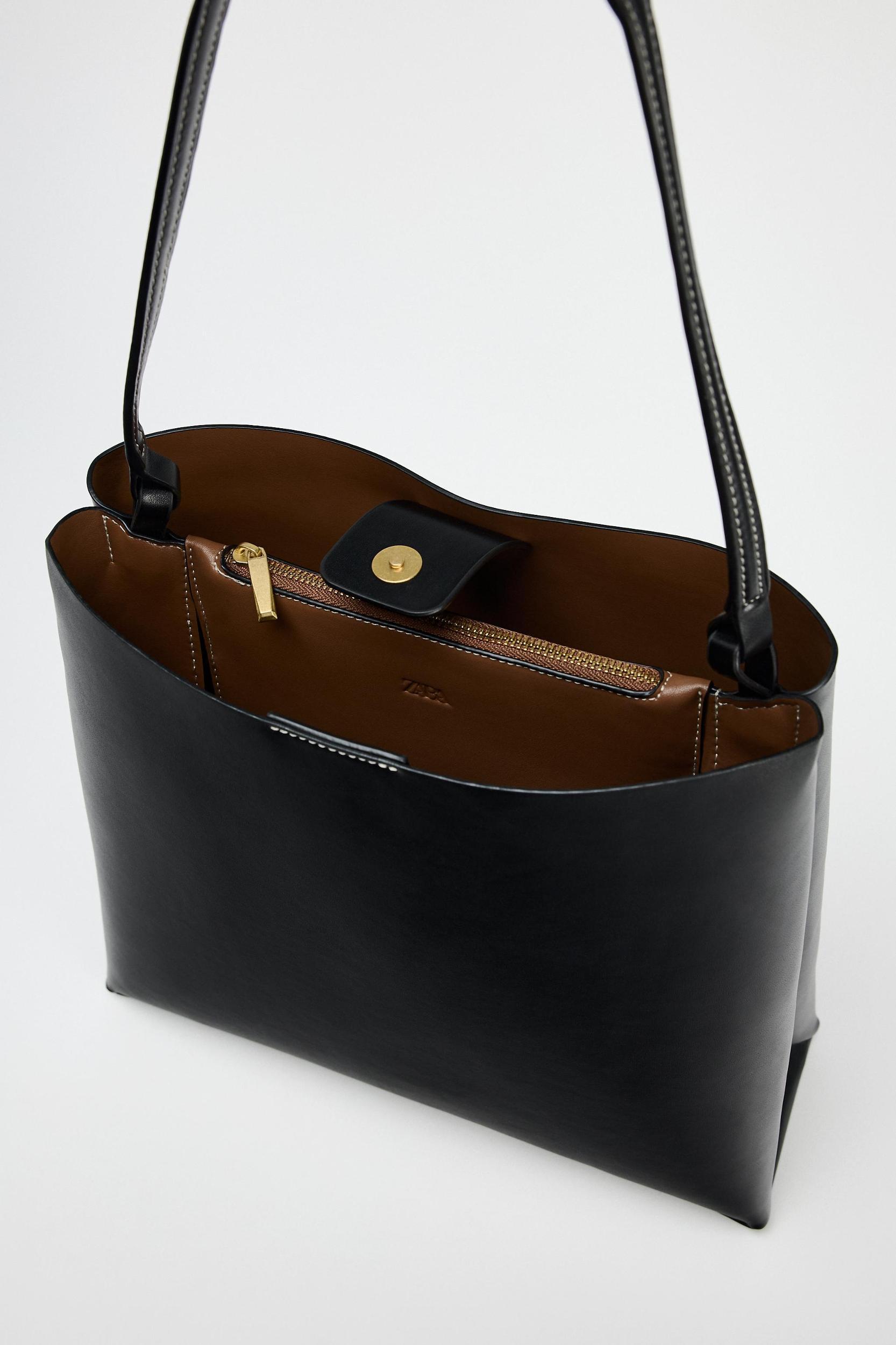 MINIMALIST BUCKET BAG Product Image