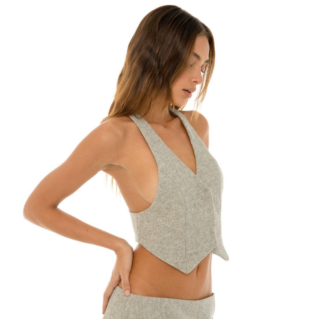 Pau Vest Product Image