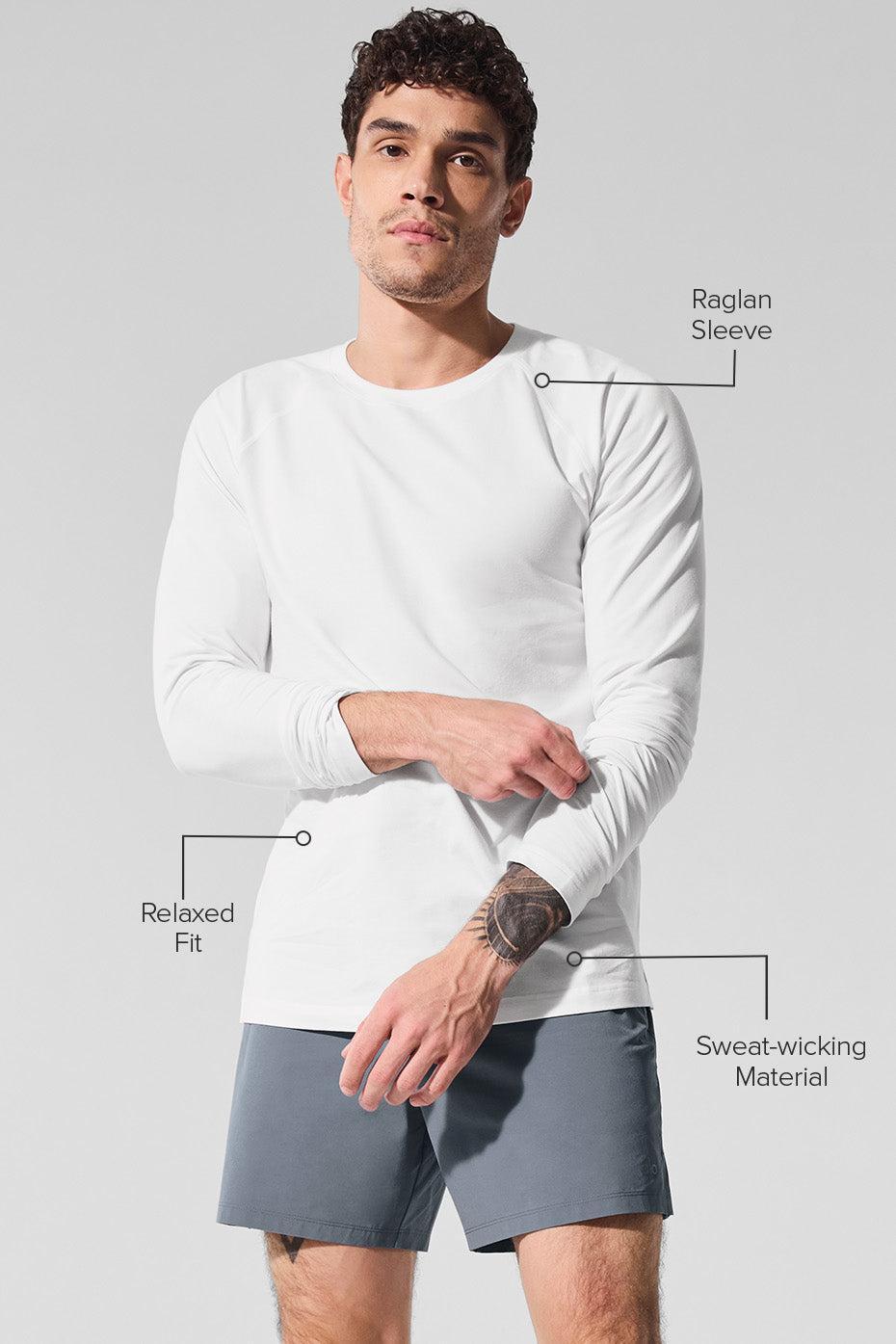 Alo Vapor Crewneck Long Sleeve - White Product Image