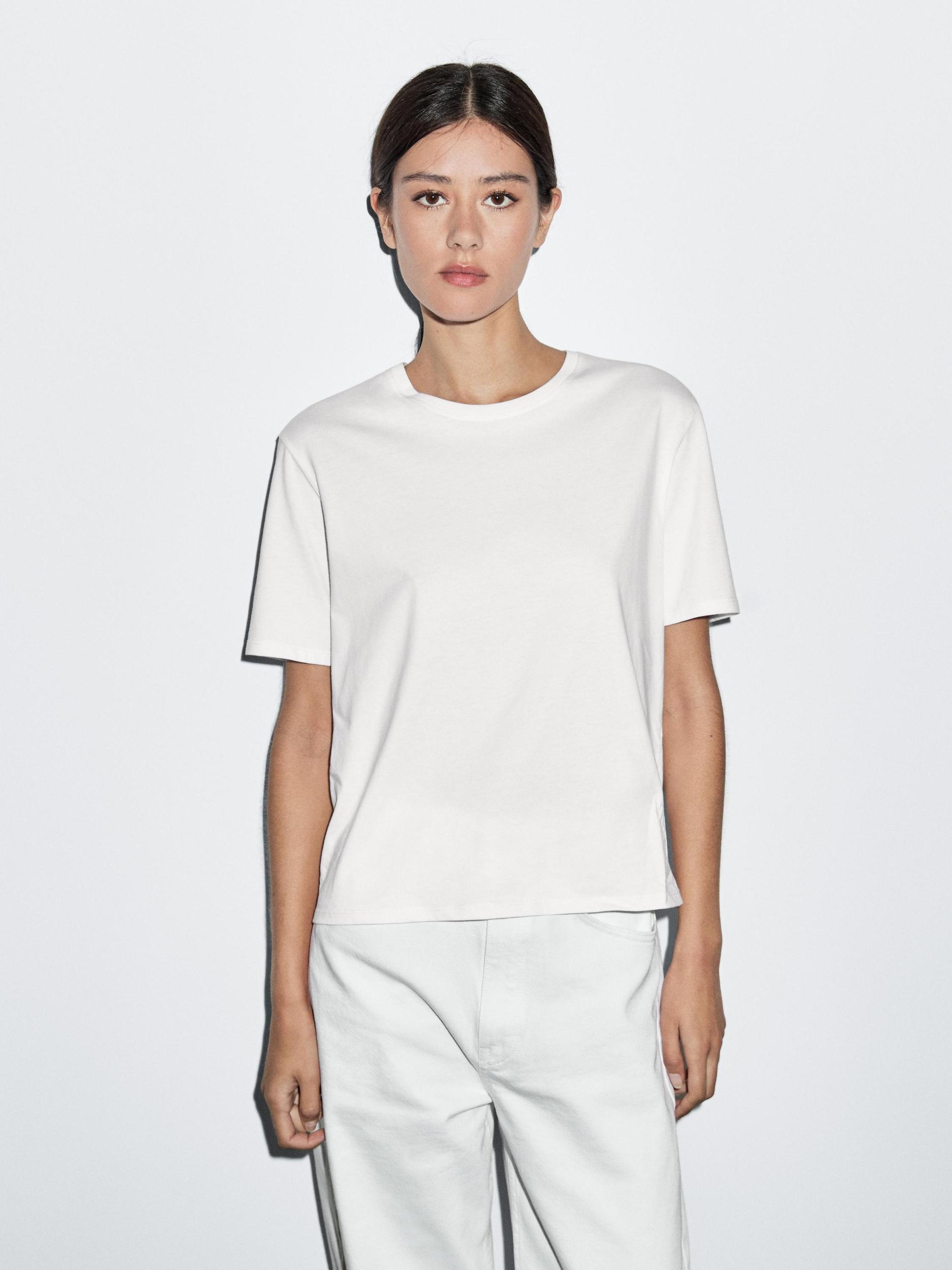 100% cotton lightweight T-shirt Product Image