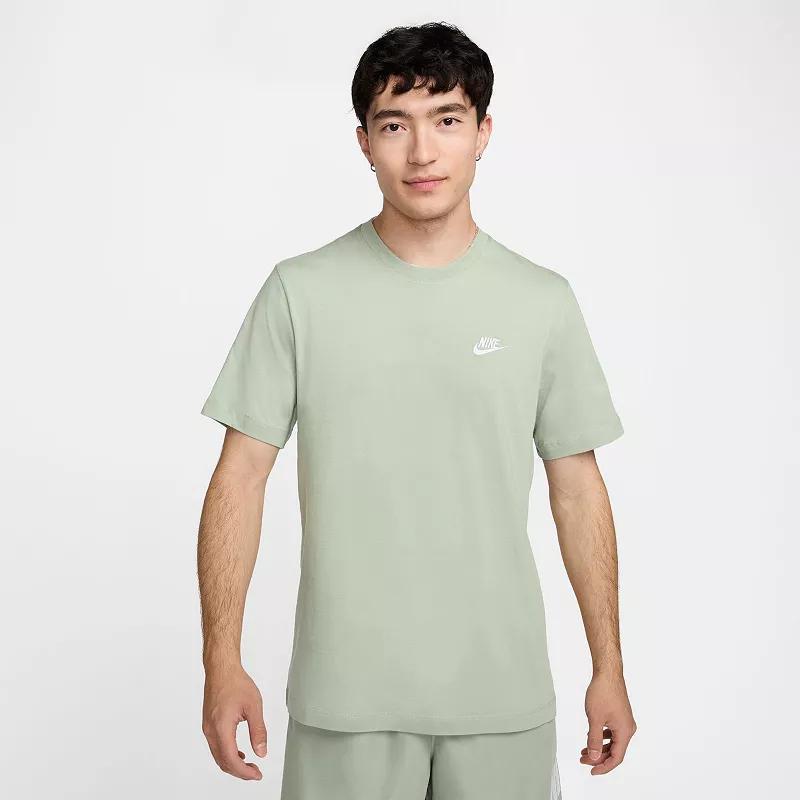 Men's Nike Sportswear Club T-Shirt Product Image