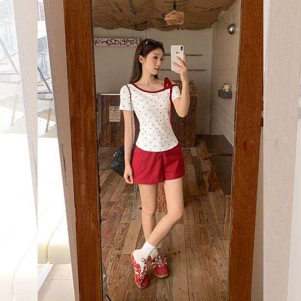 Short-Sleeve Off Shoulder Dotted Top / Shorts Product Image