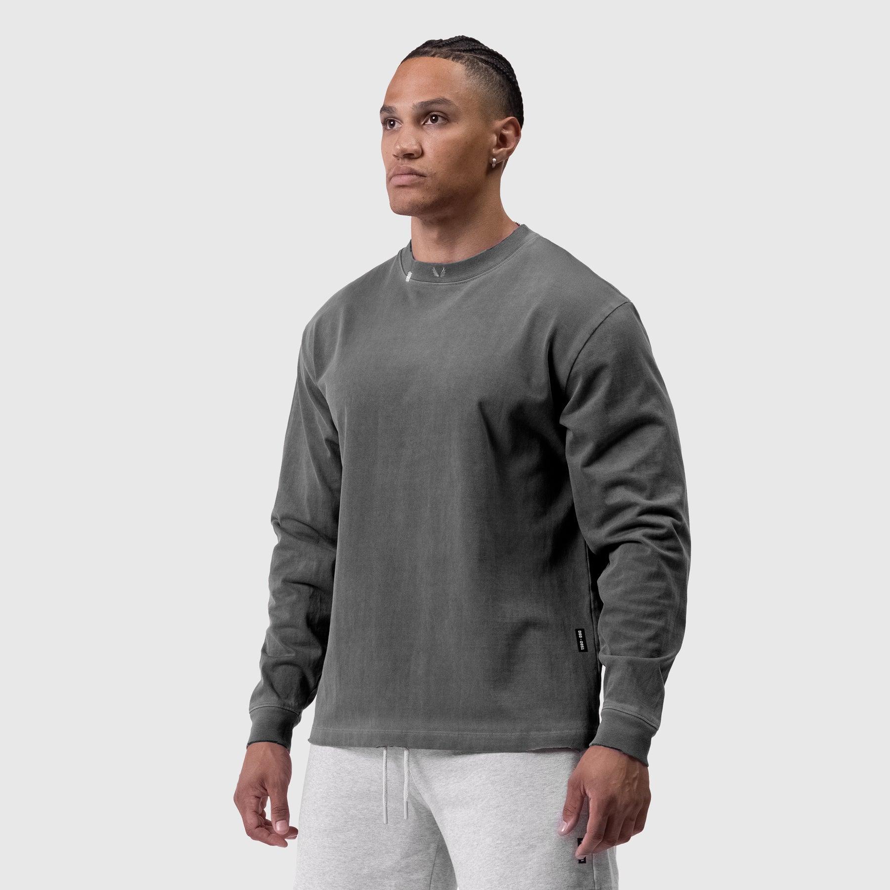 0851. Tech Essential™ Relaxed Long Sleeve - Faded Grey Product Image