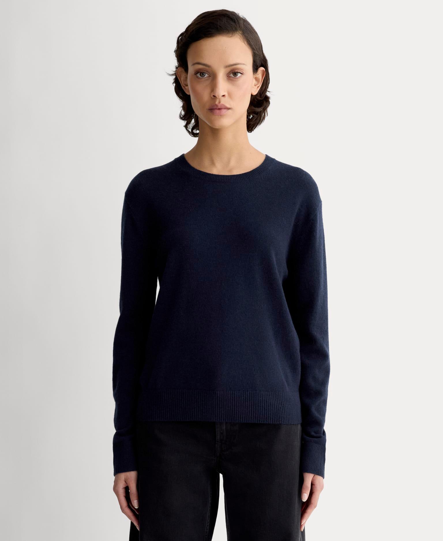Womens Classic Crew in Cashmere Sweater by Everlane Product Image