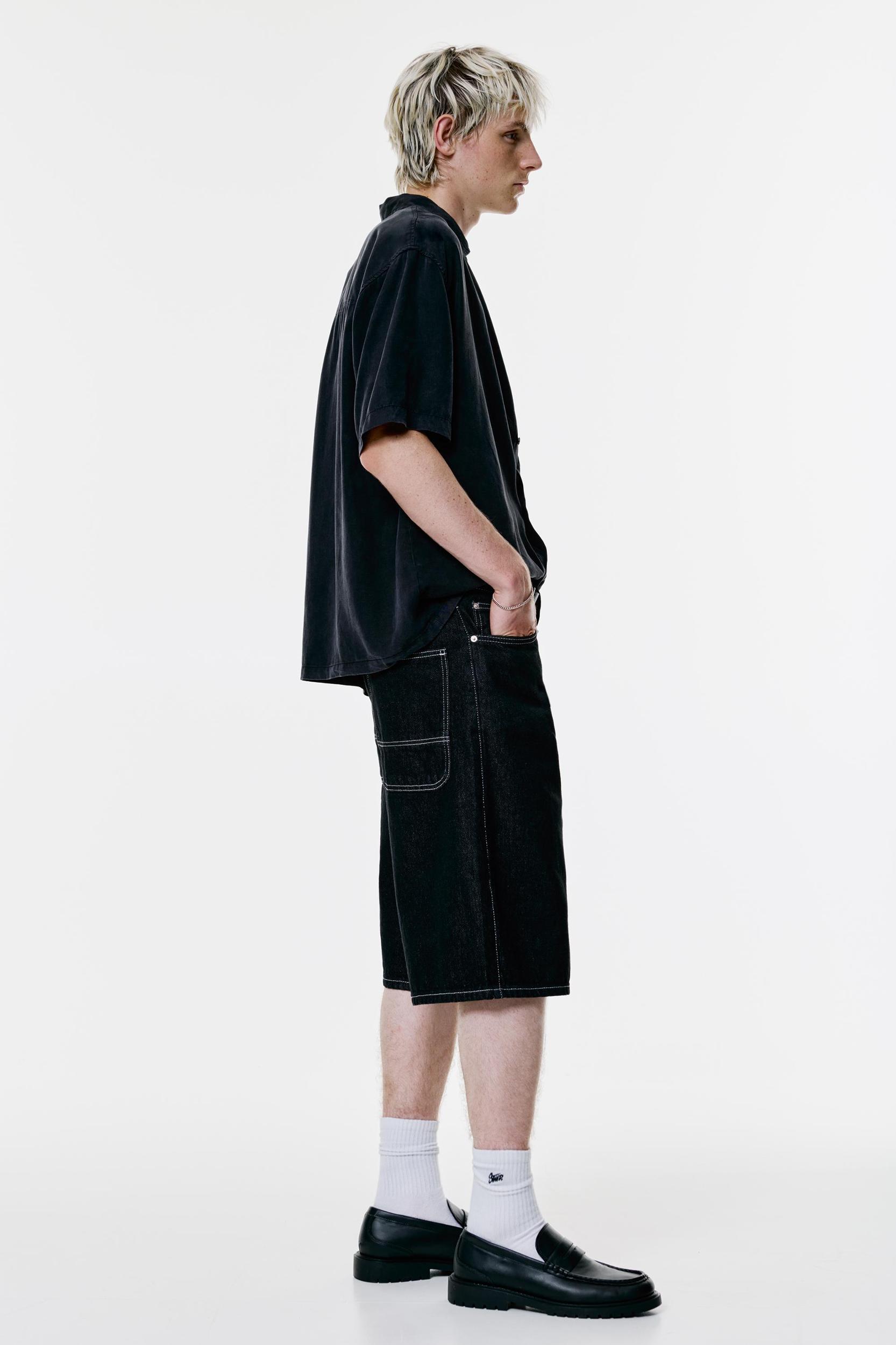 Black skater Bermuda shorts Product Image