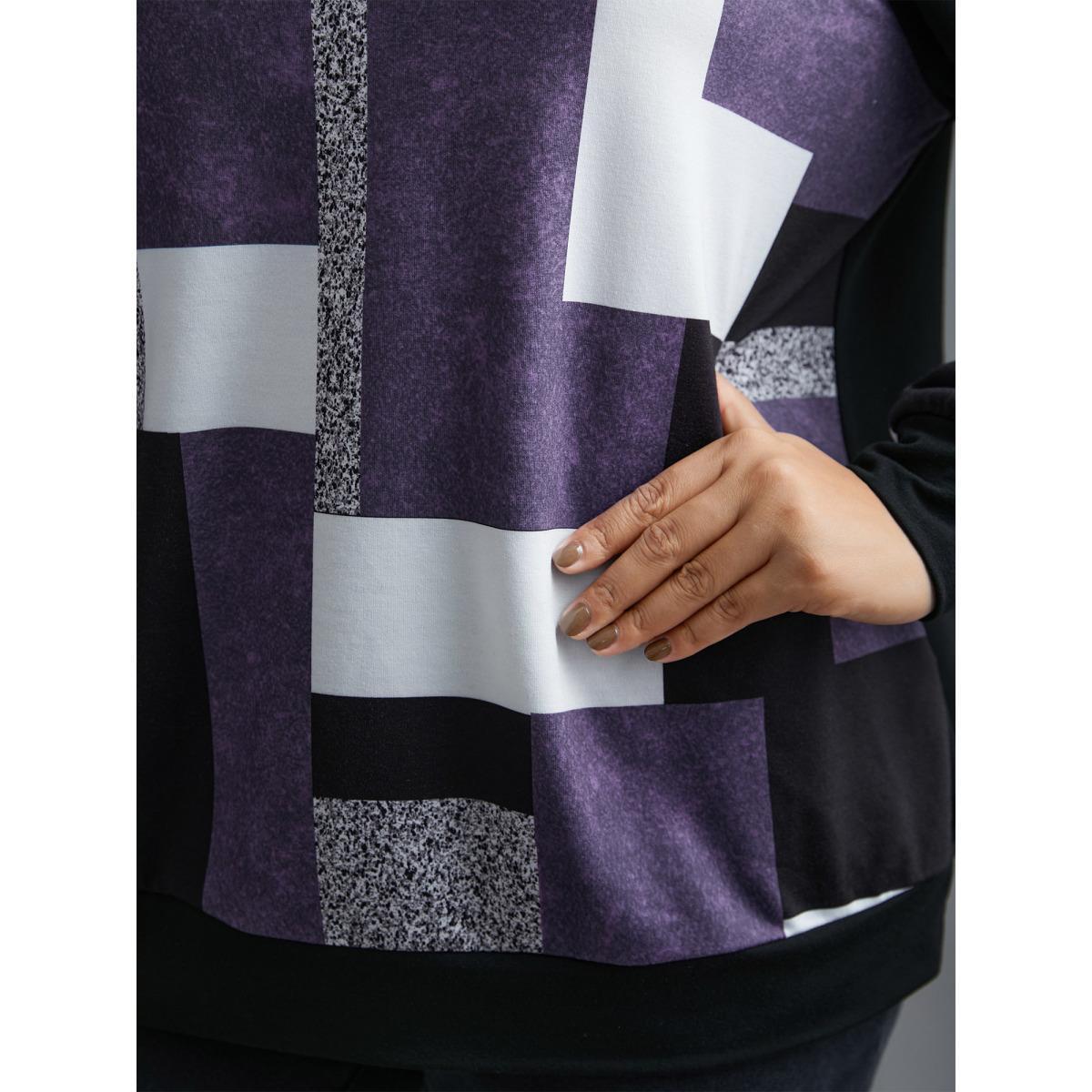 Plus Size Crew Neck Geometric Patchwork Sweatshirt Women Deeppurple Casual Contrast Loose Round Neck Everyday Sweatshirts BloomChic 28/5X Product Image