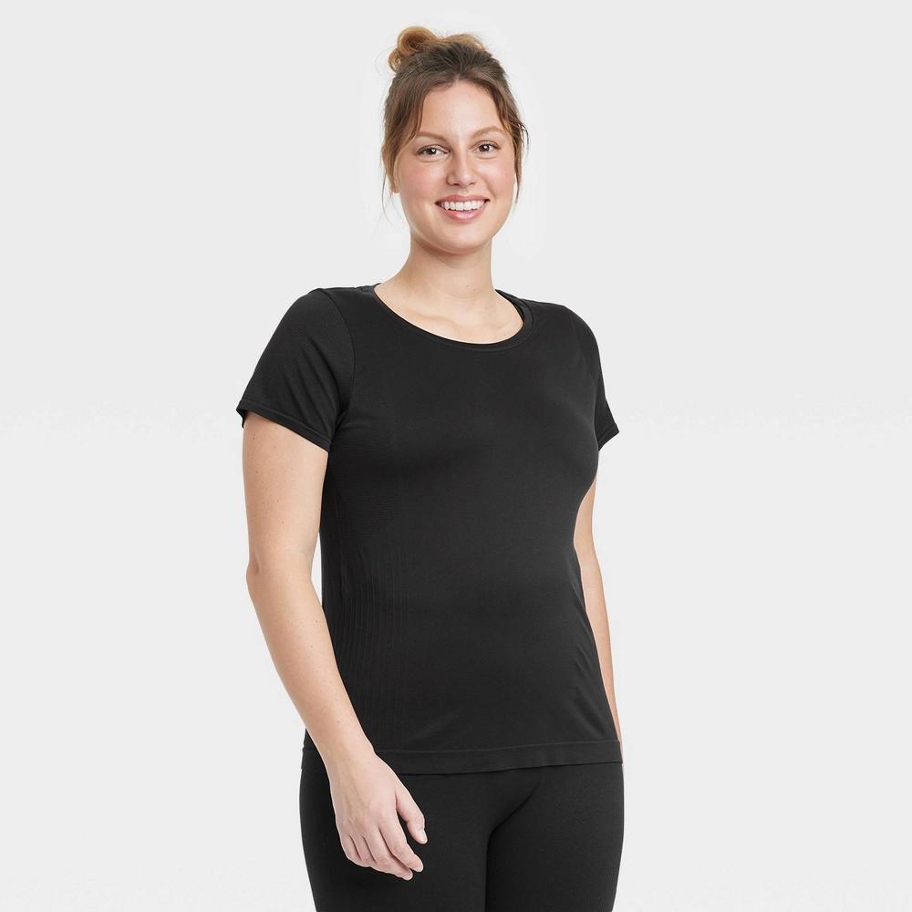 Women's Seamless Short Sleeve Shirt - All In Motion™ Product Image