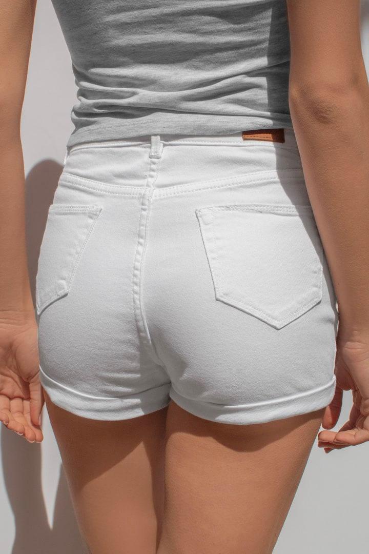 Shorts with front pockets Product Image