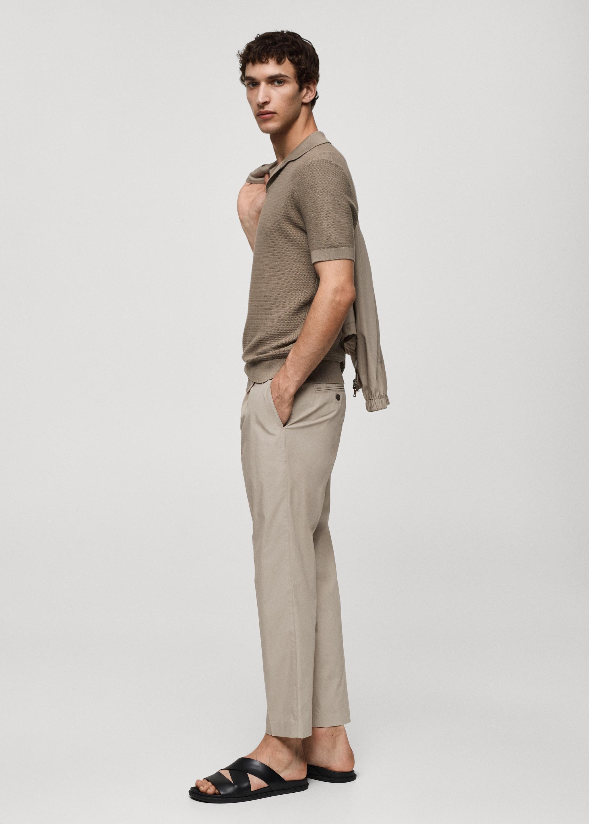 Slim-fit lyocell pleated trousers - Men | MANGO USA Product Image