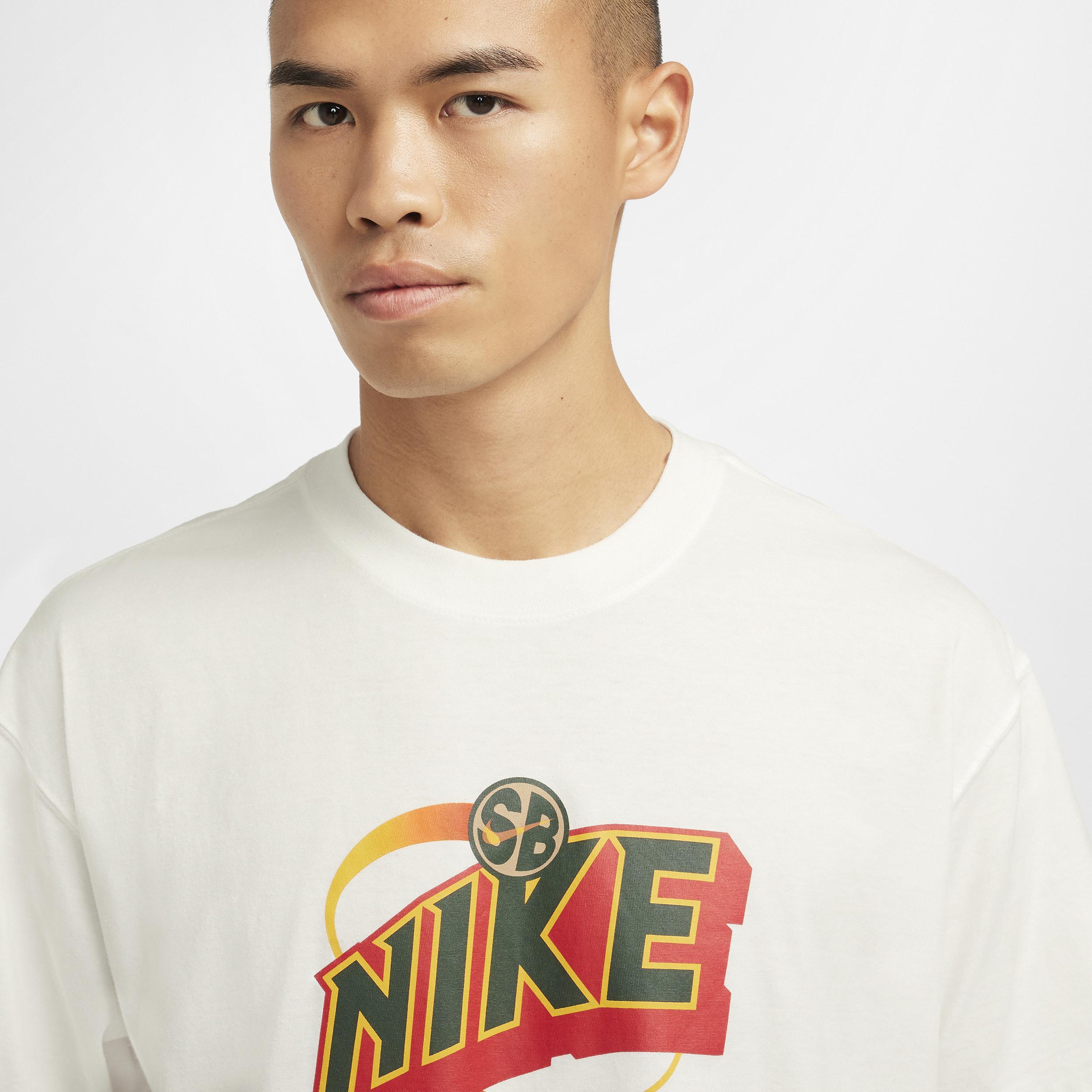 Men's Nike Sportswear Max90 T-Shirt Product Image