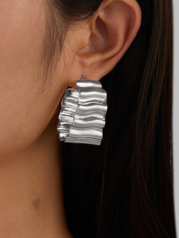 Geometric Drop Earrings Product Image