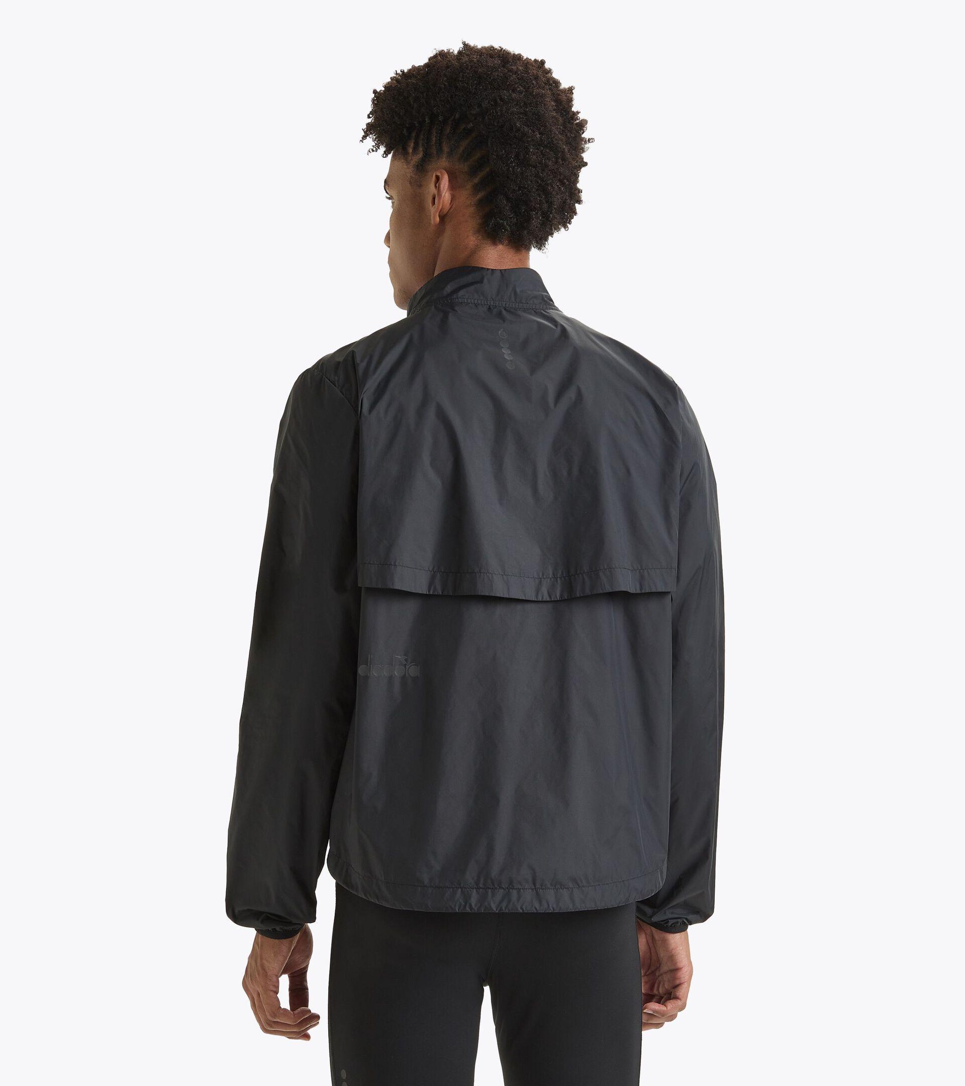 PACKABLE WIND JACKET Product Image