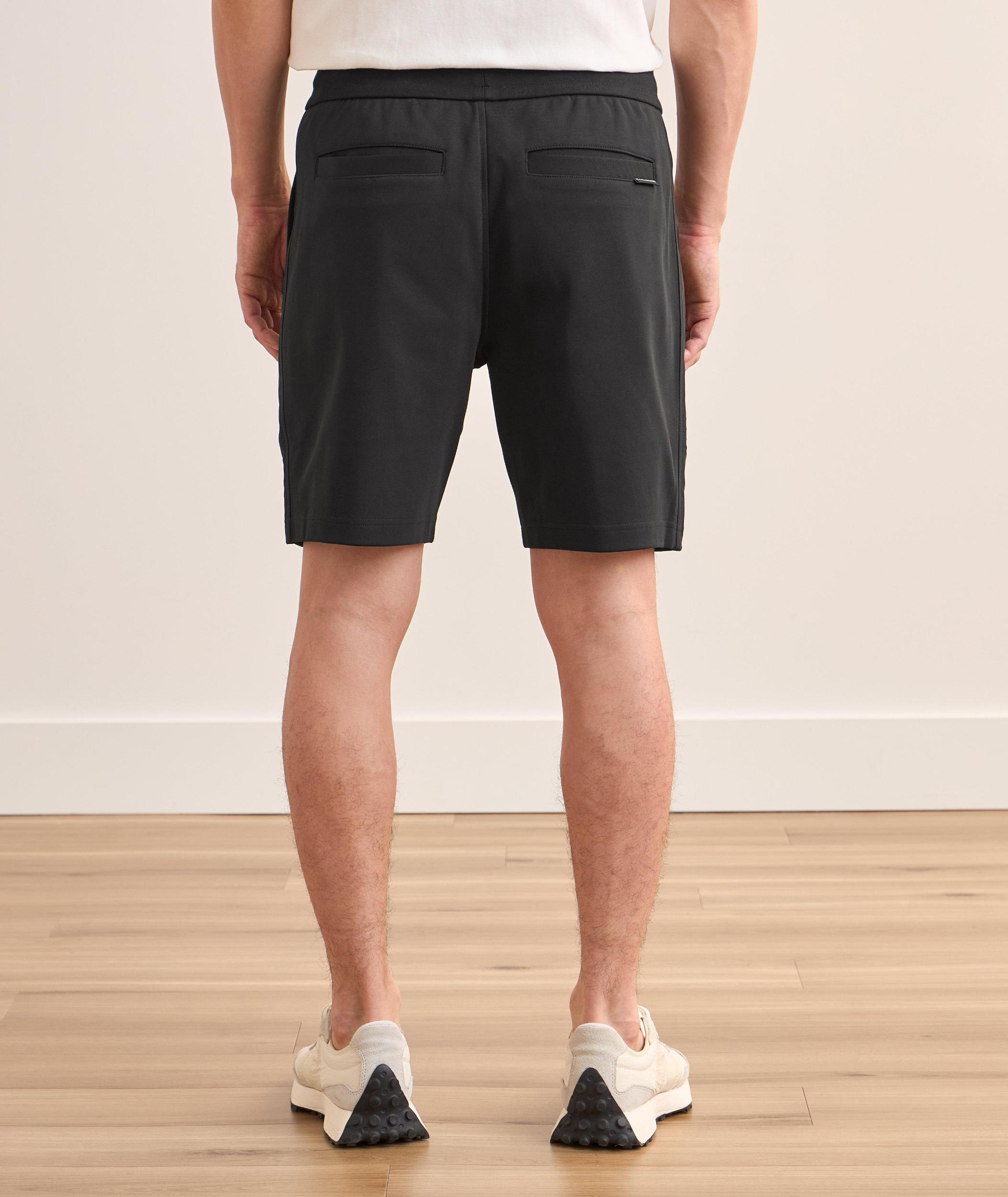 Moose Knuckles Mens Dalon Cotton Shorts Product Image