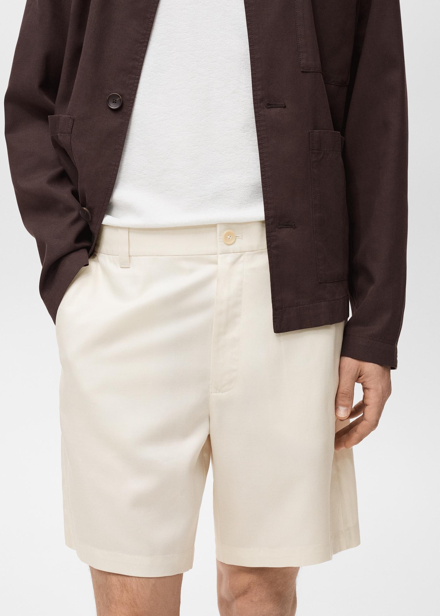 Straight fluid bermuda shorts - Men | MANGO USA Product Image