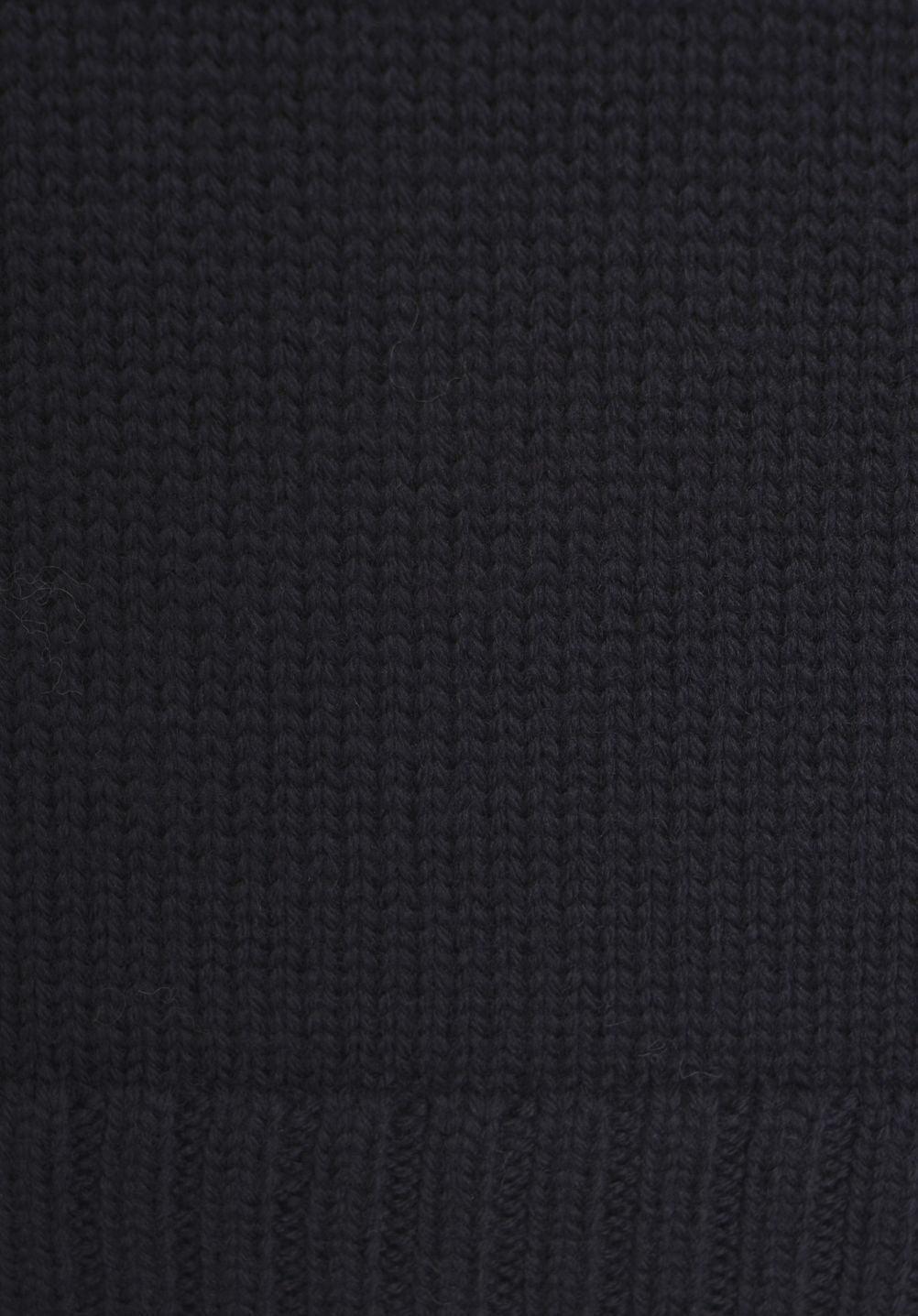Wool sweater Product Image
