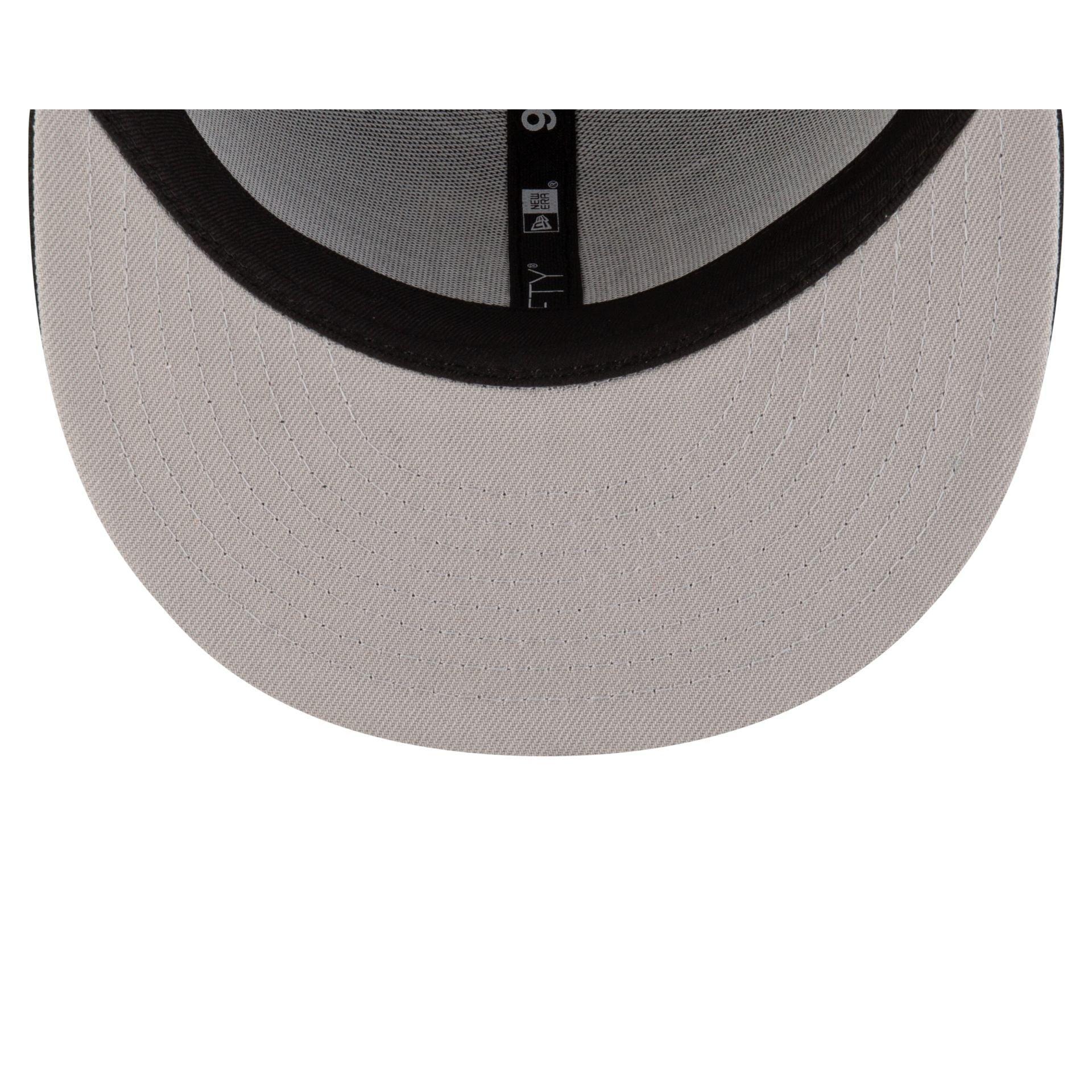 Atlanta Hawks Basic Two Tone 9FIFTY Snapback Hat Male Product Image