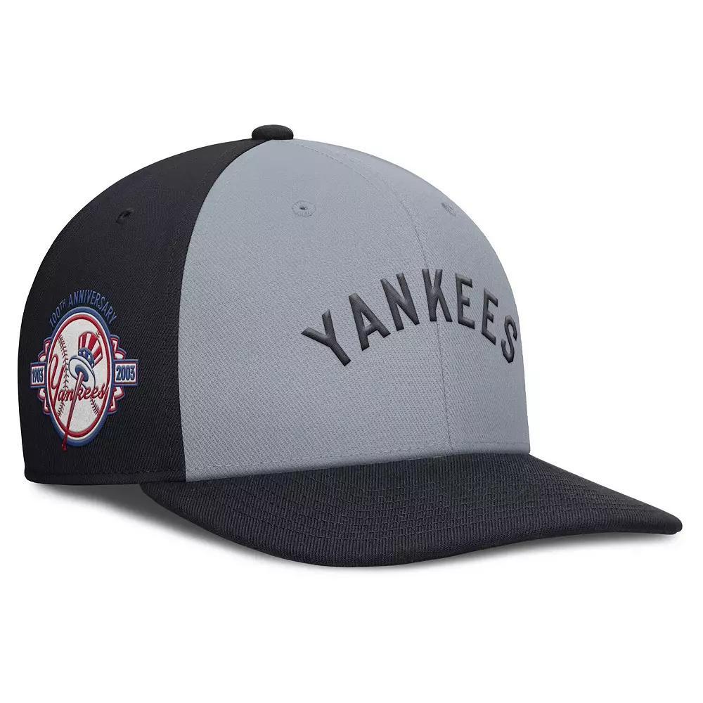 Men's Nike Gray/Navy New York Yankees Pro Performance Snapback Hat, Size: Medium/Large, Grey Product Image