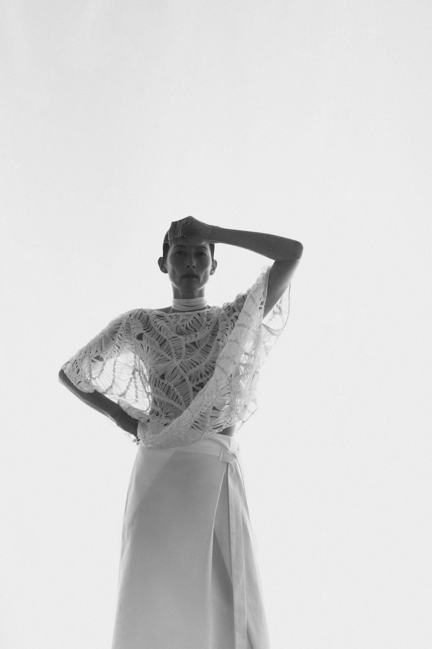 ZW COLLECTION ASYMMETRIC MIDI SKIRT Product Image