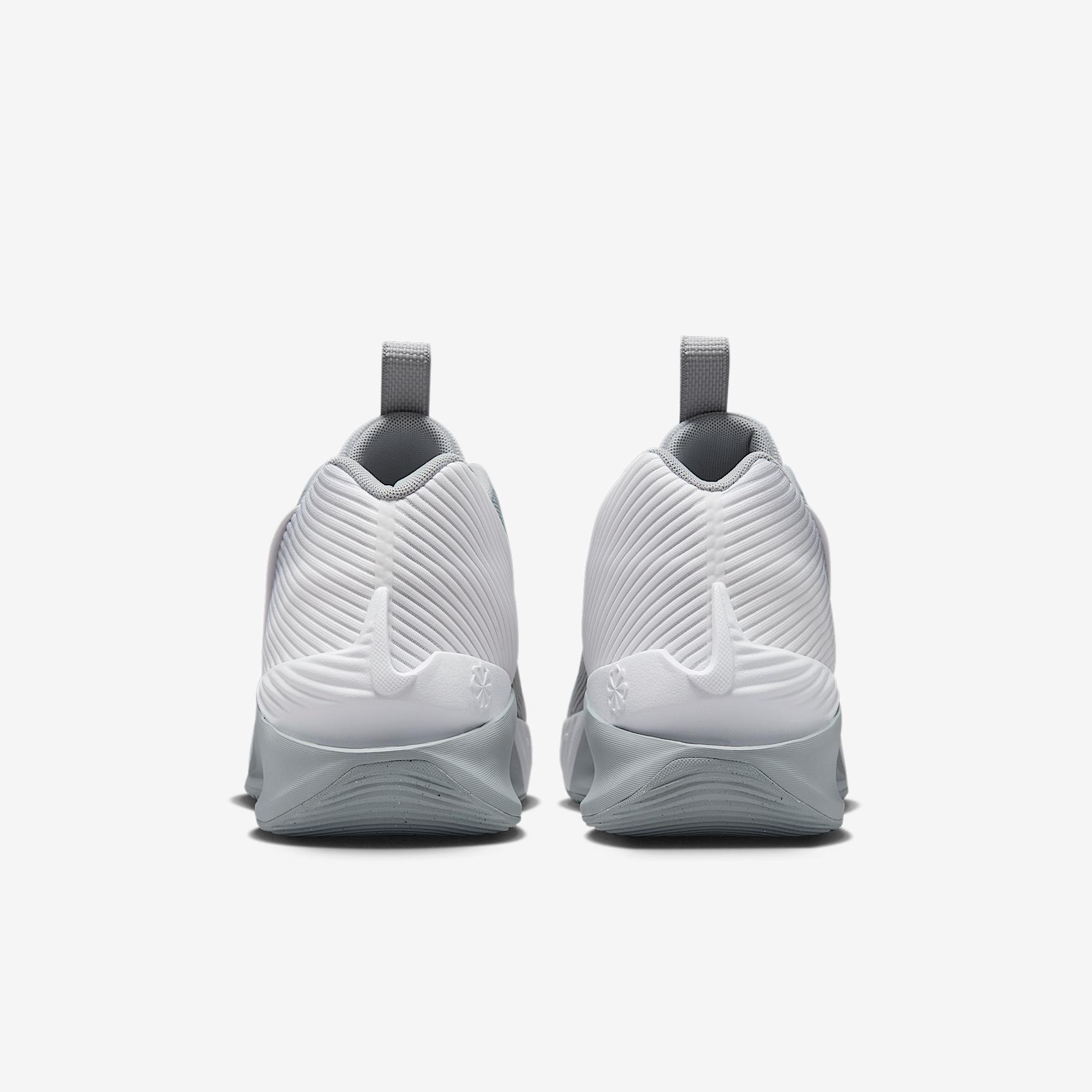 Nike Mens G.T. Jump Academy Basketball Shoes | HQ8032-001 Product Image