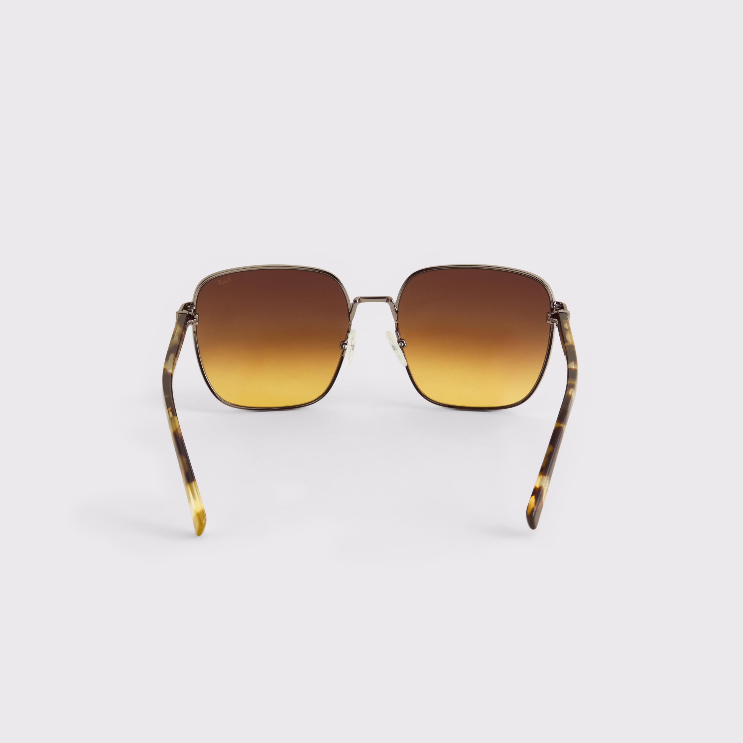 Wide Cat Eye Sunglasses Product Image