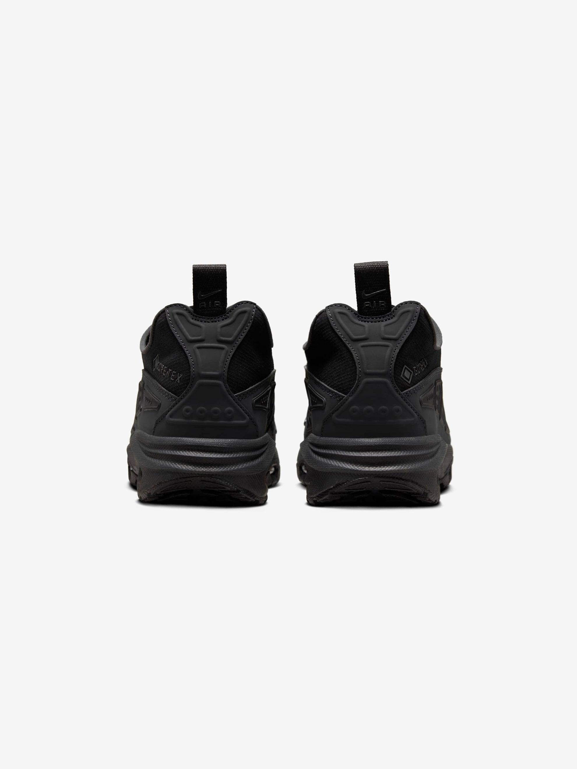 W NIKE AIR MAX SNDR GTX (BLACK/DK SMOKE GREY) Product Image