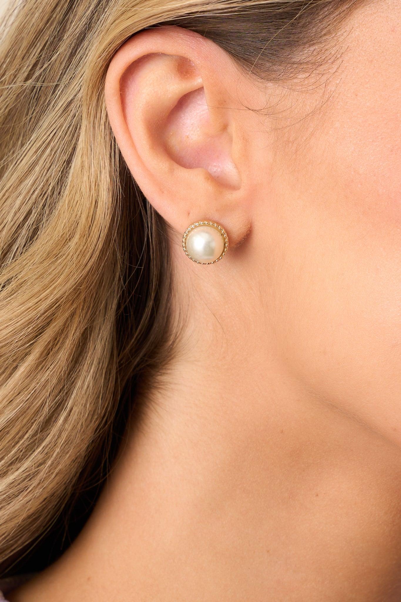 Shine With Me Gold & Ivory Pearl Stud Earrings Product Image