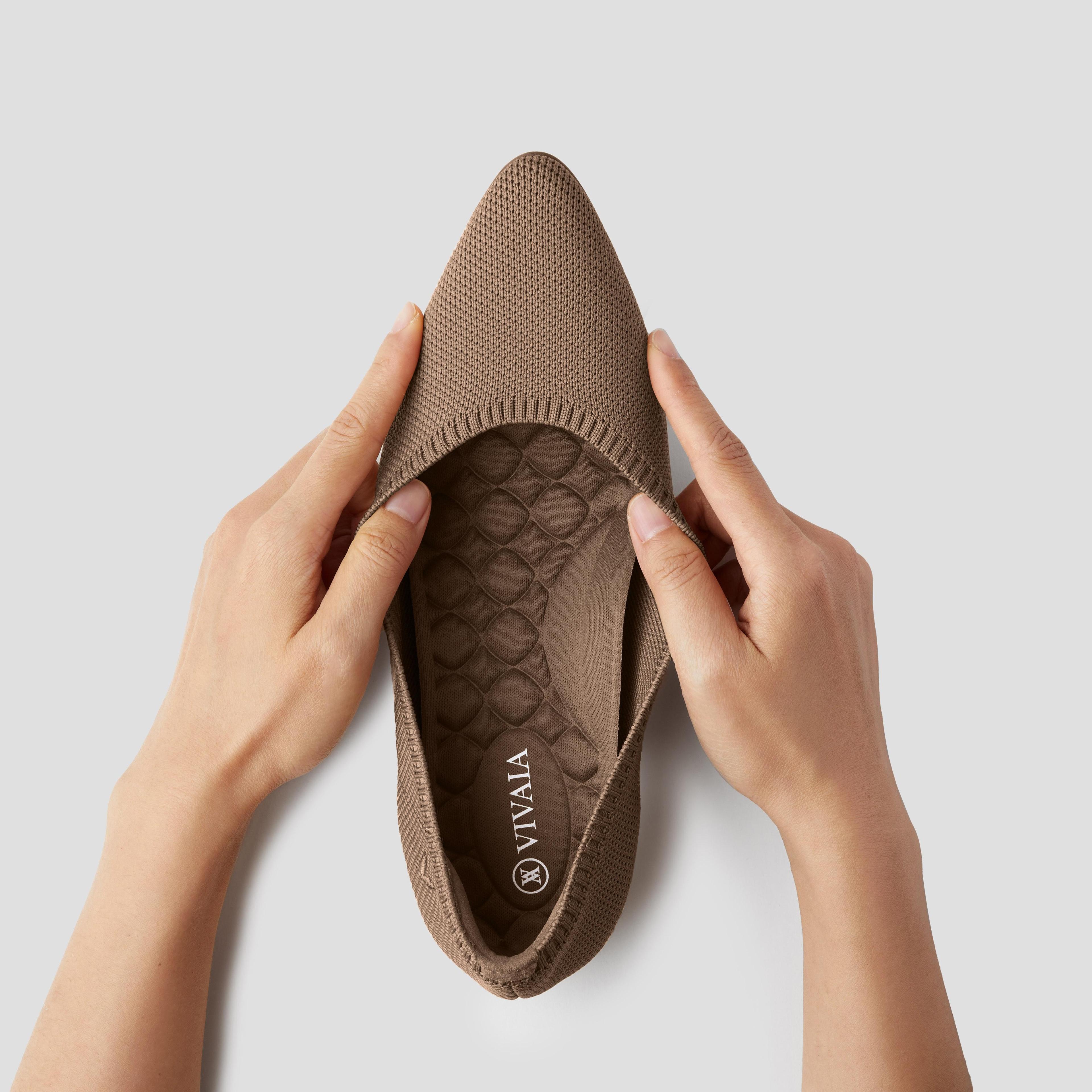 Lightweight Pointed-Ballet Flats (Aria Walker) Product Image