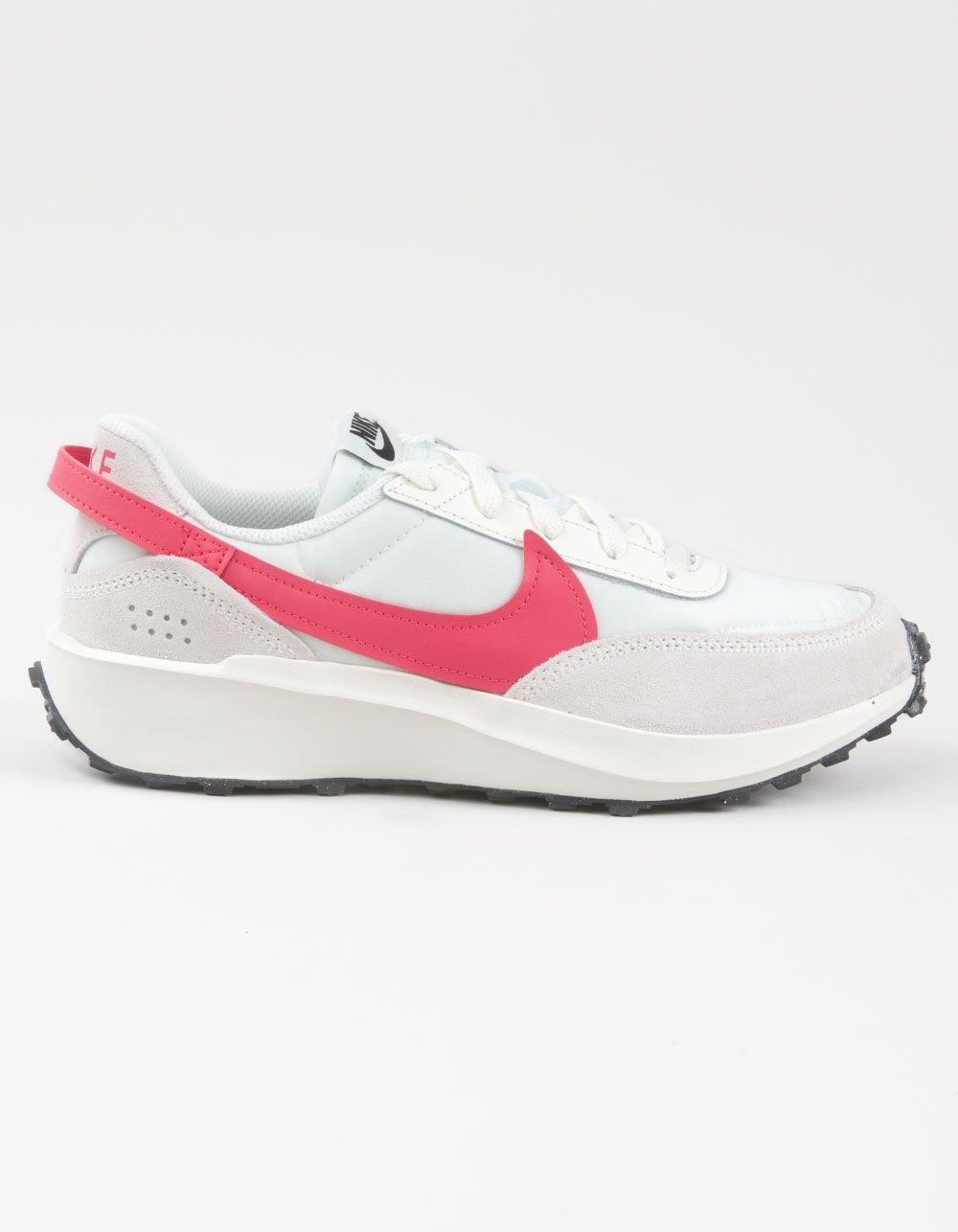 NIKE Waffle Debut Womens Shoes Product Image