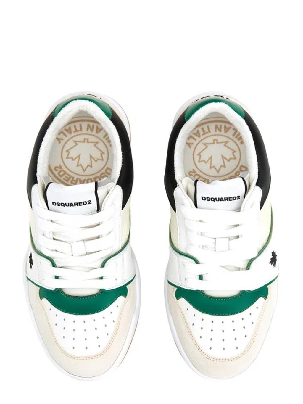 DSQUARED2 Sneakers In White Product Image