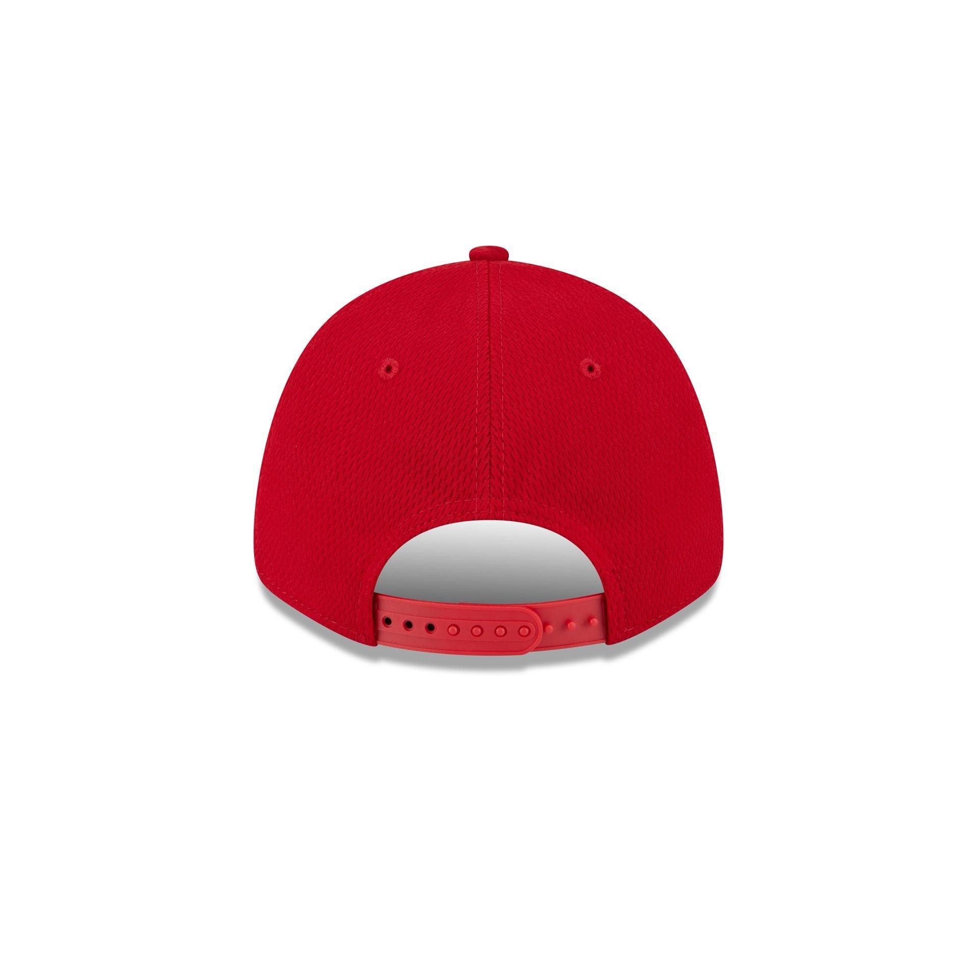 Dominican Republic Red 9FORTY Snapback Hat Male Product Image