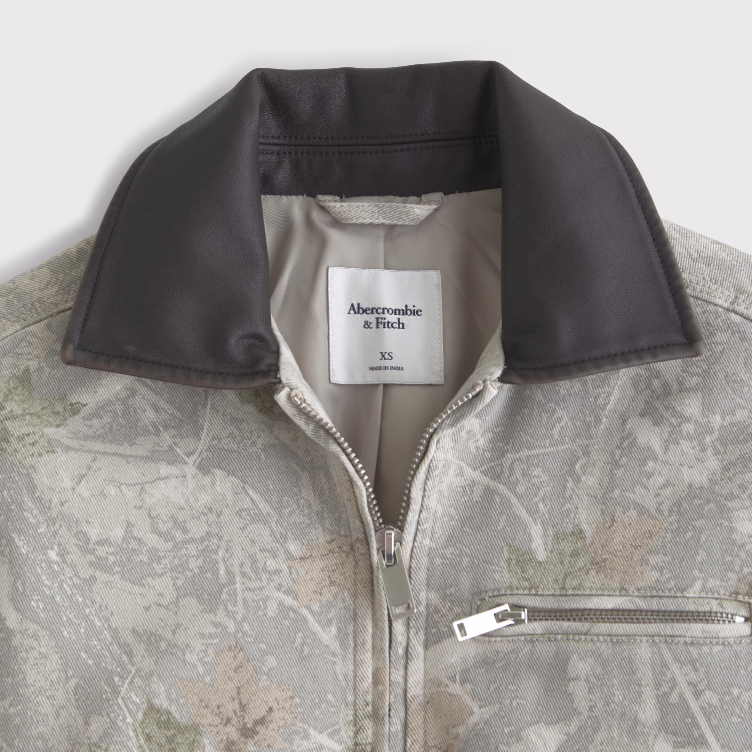 Cropped Twill Trucker Jacket Product Image