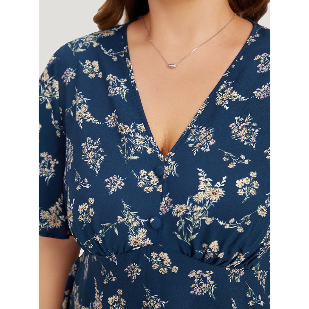 Plus Size Indigo Floral Print Flutter Sleeve Button Detail Blouse Women Elegant Short sleeve V-neck Dailywear Blouses BloomChic 30/6X Product Image